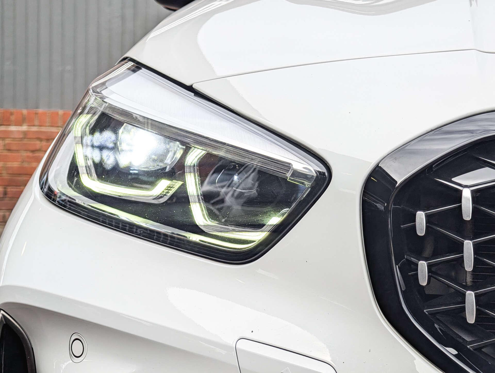 BMW 1 Series view 9