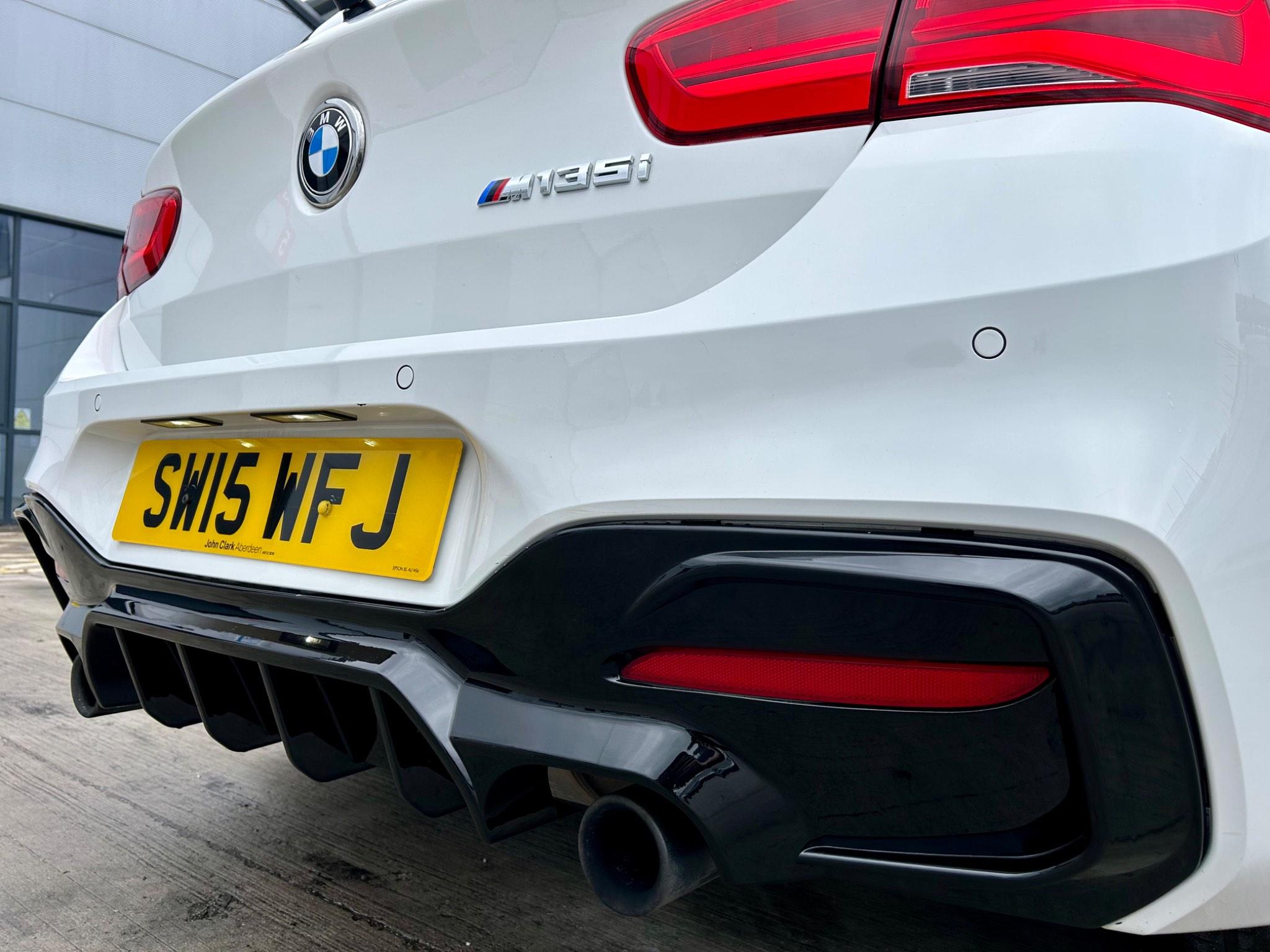 BMW 1 Series view 3