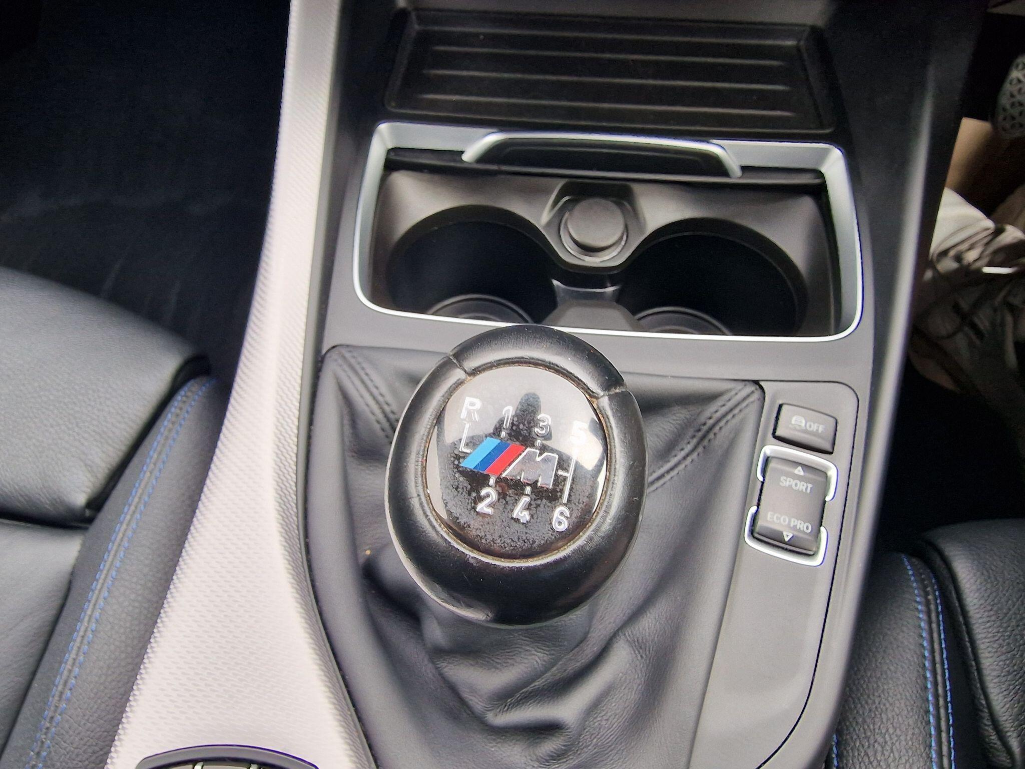 BMW 1 Series view 29