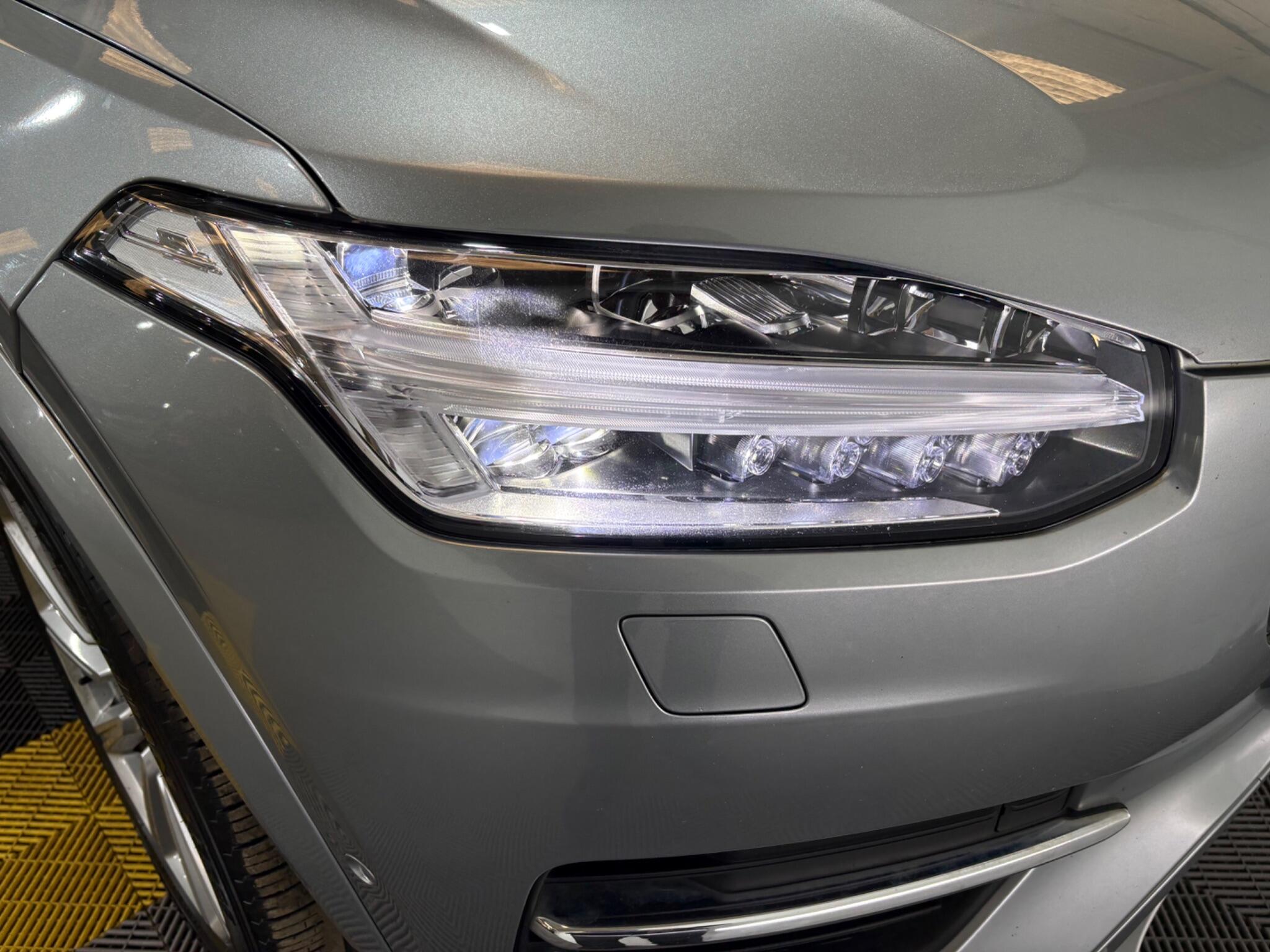 Volvo XC90 view 91