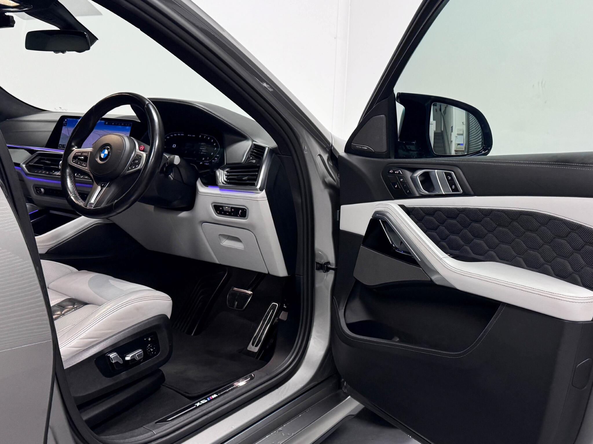 BMW X6 M view 42