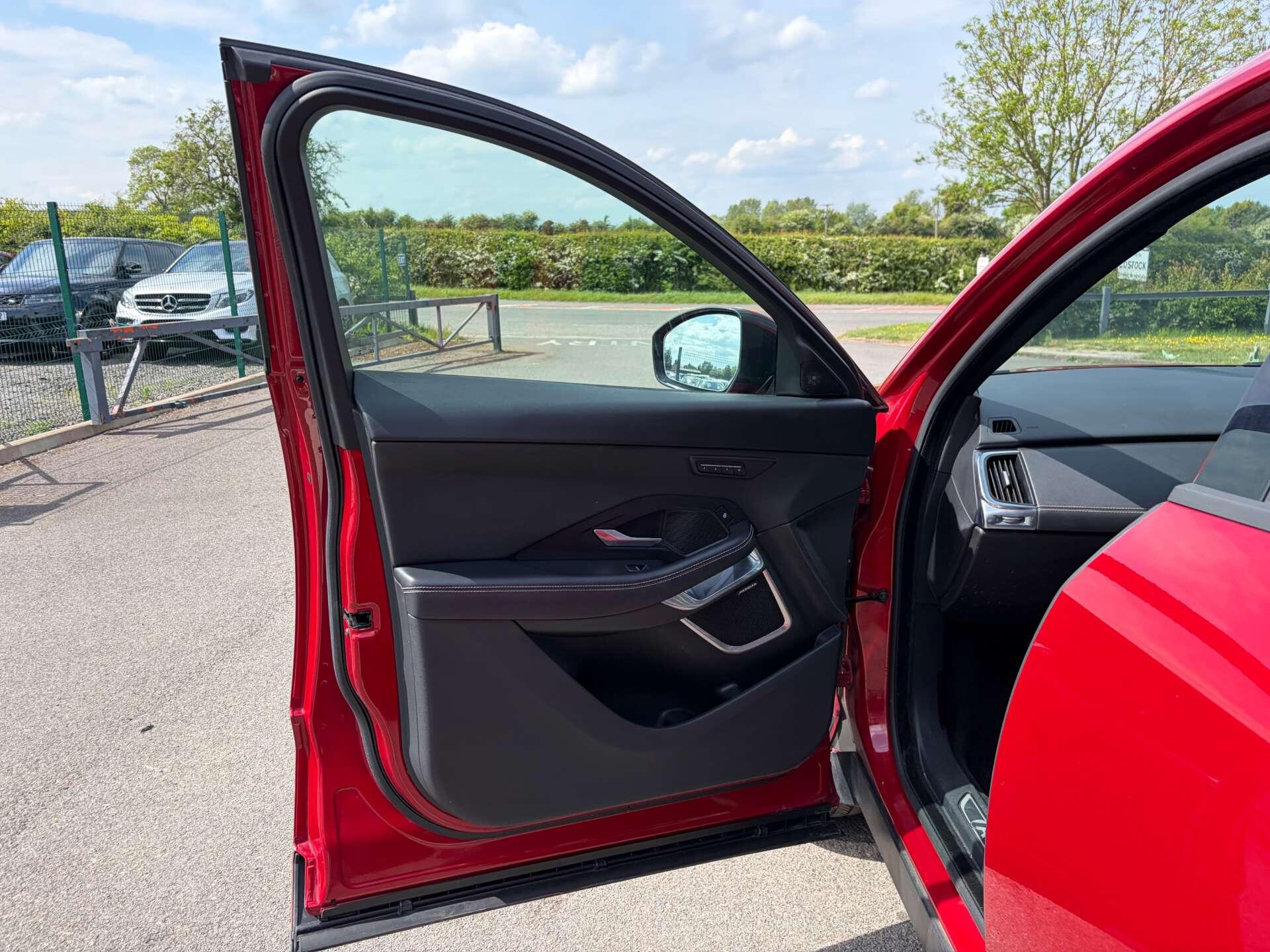 Jaguar E-Pace view 14