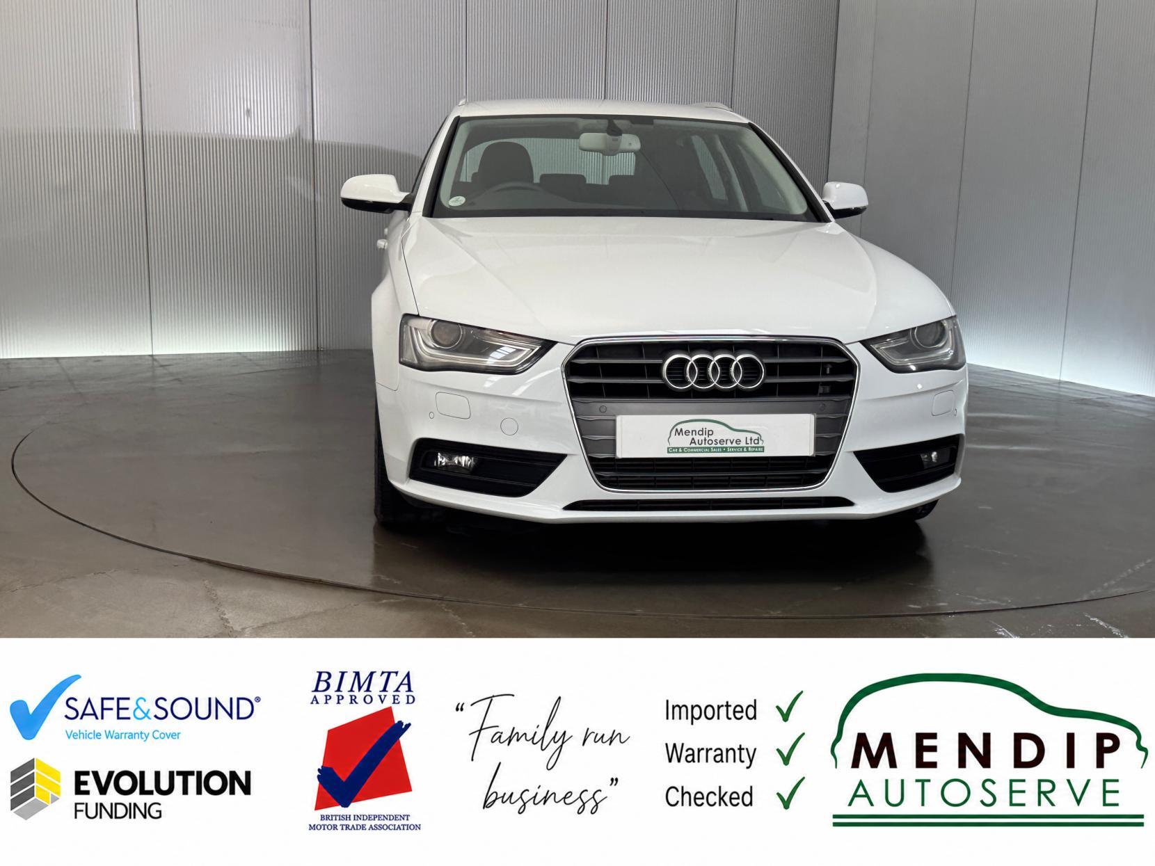 Audi A4 Avant view 53