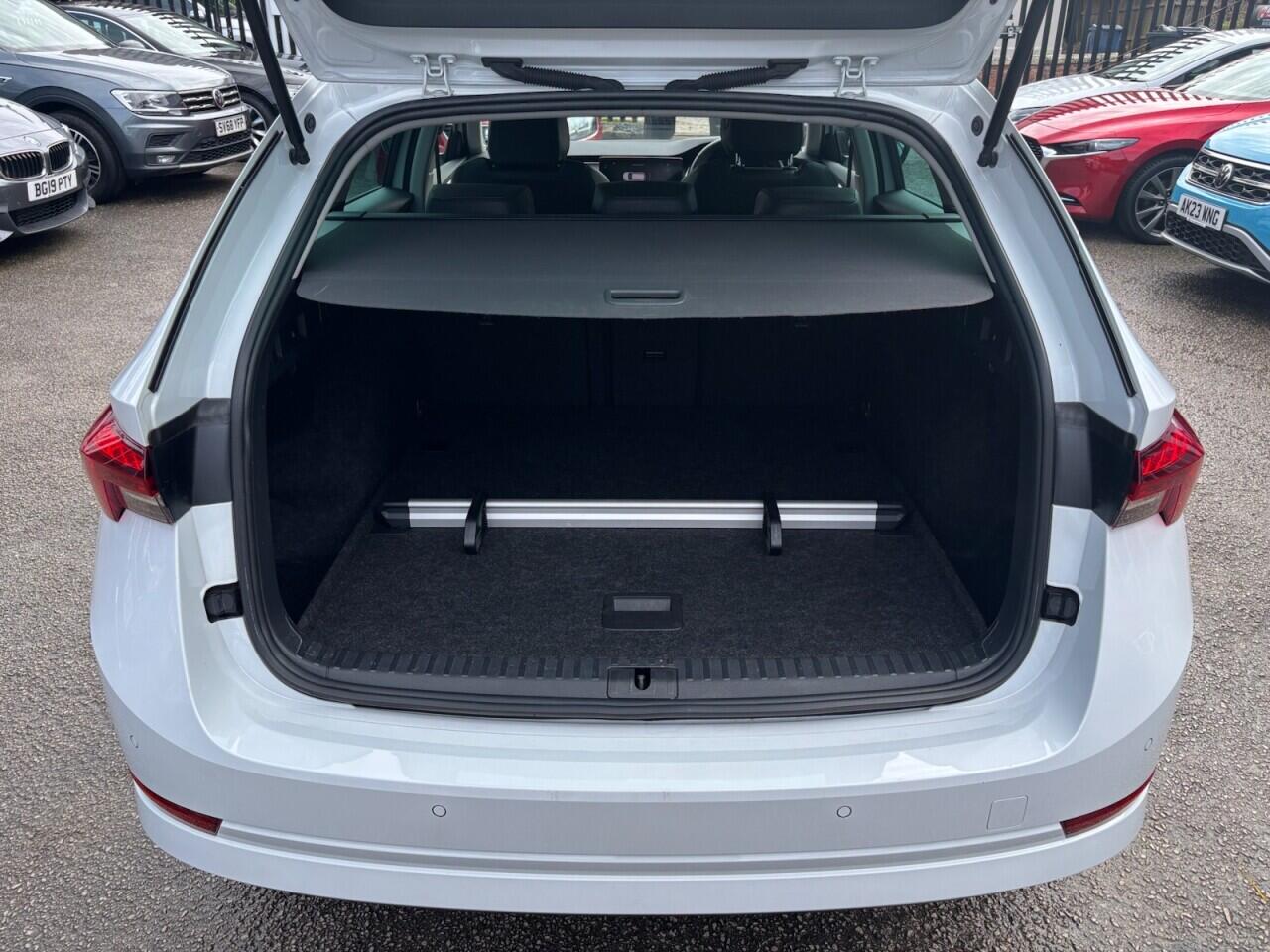 Skoda Octavia view 15