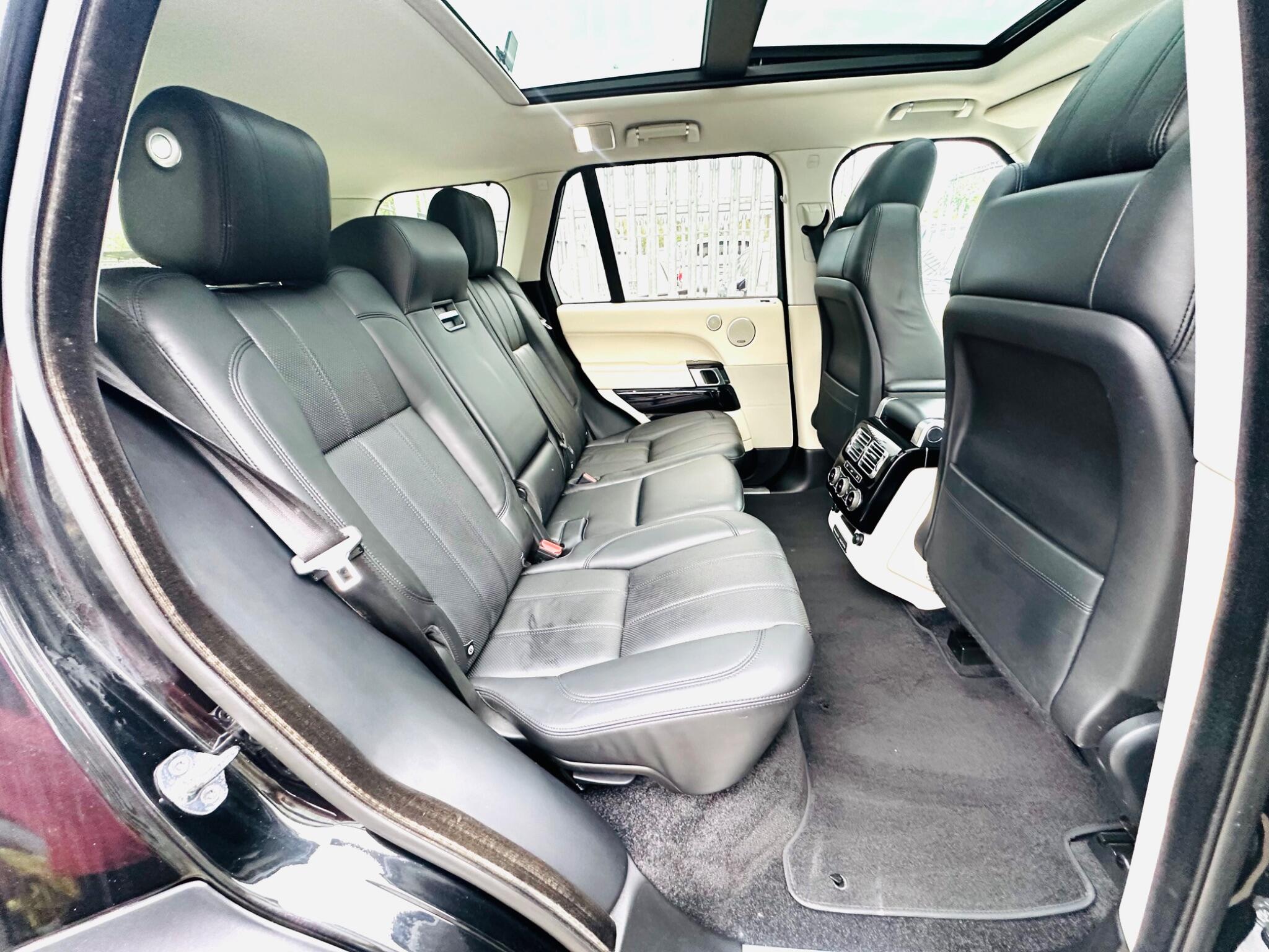 Land Rover Range Rover view 60