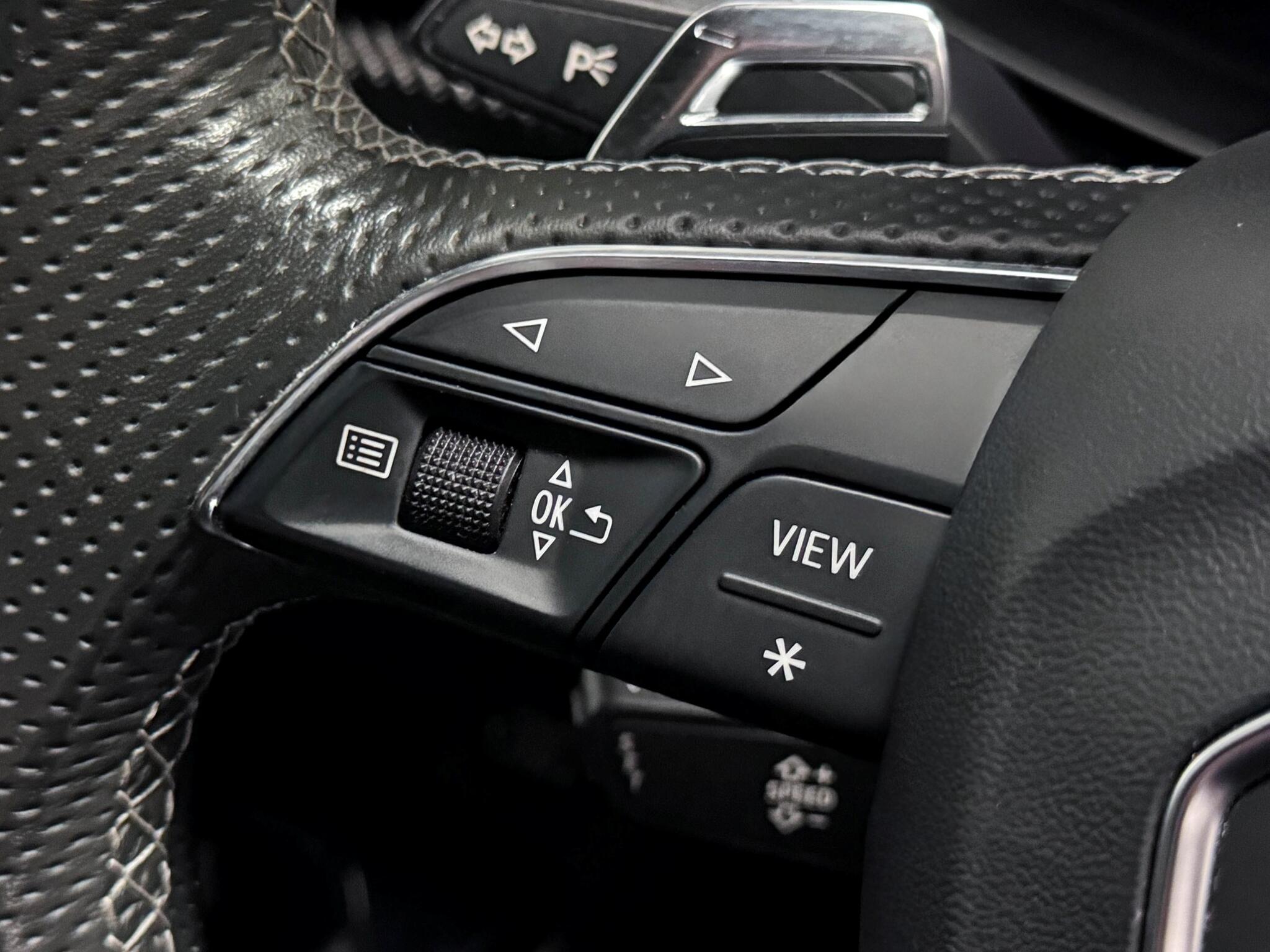 Audi RS4 Avant view 40