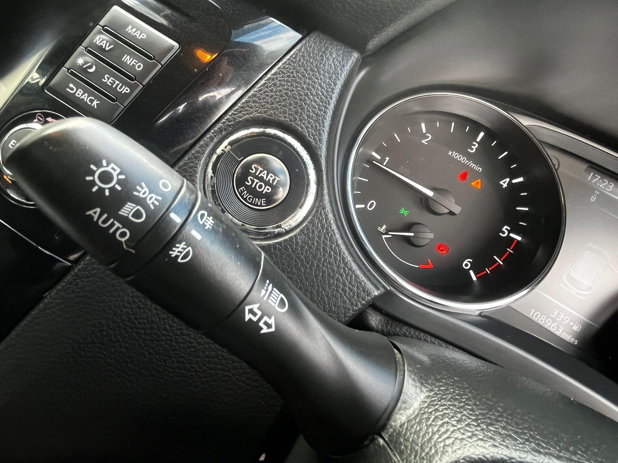 2015 Nissan Qashqai 1.5 dCi Acenta Premium 2WD Euro 5 (s/s) 5dr • 108,000 miles image 28