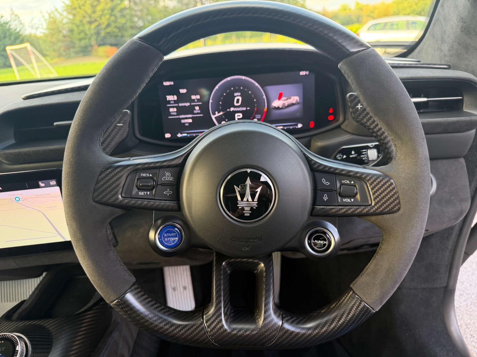 Maserati MC20 view 35