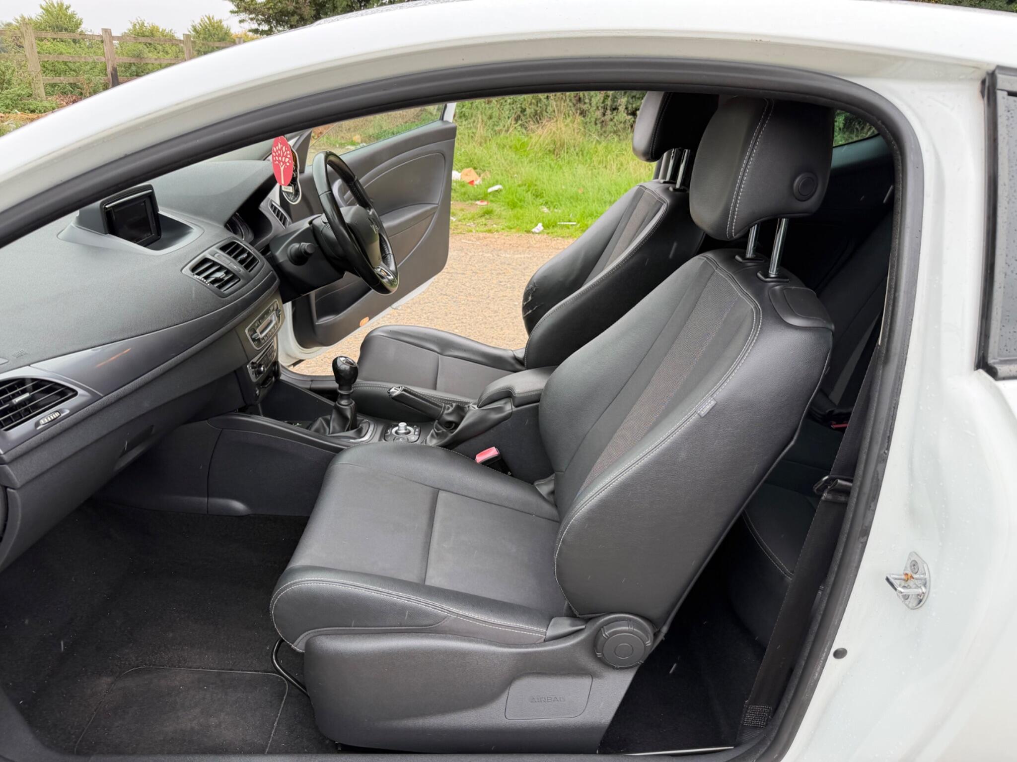 Renault Megane view 18