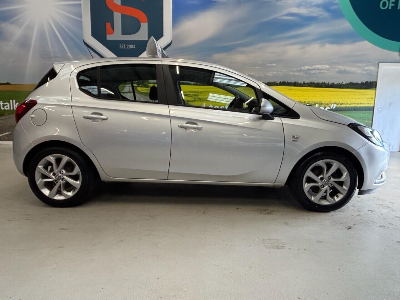 Vauxhall Corsa view 4