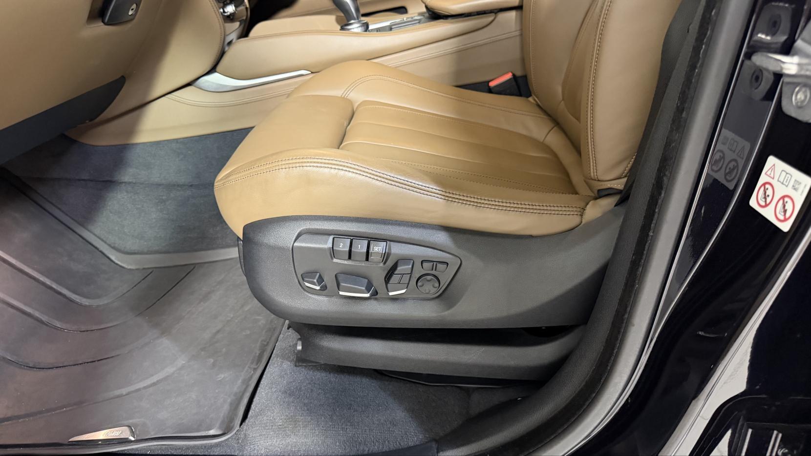 BMW X5 X5 view 17