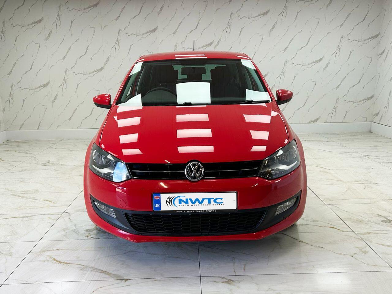 Volkswagen Polo view 4