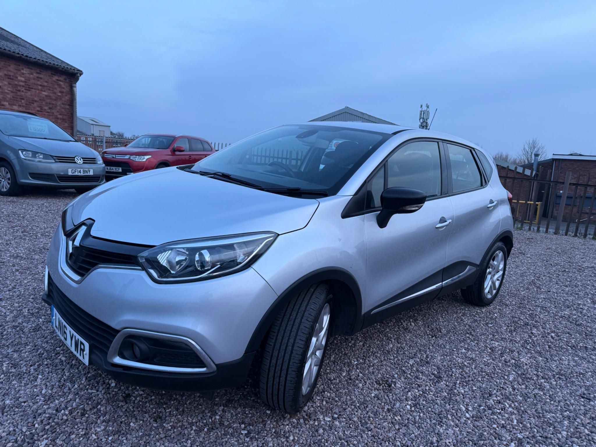 Renault Captur view 17