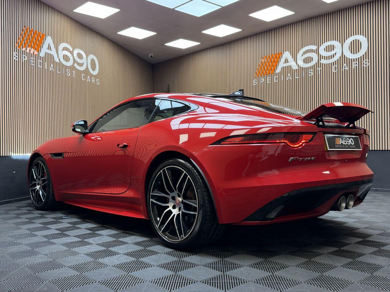 Jaguar F-Type view 4