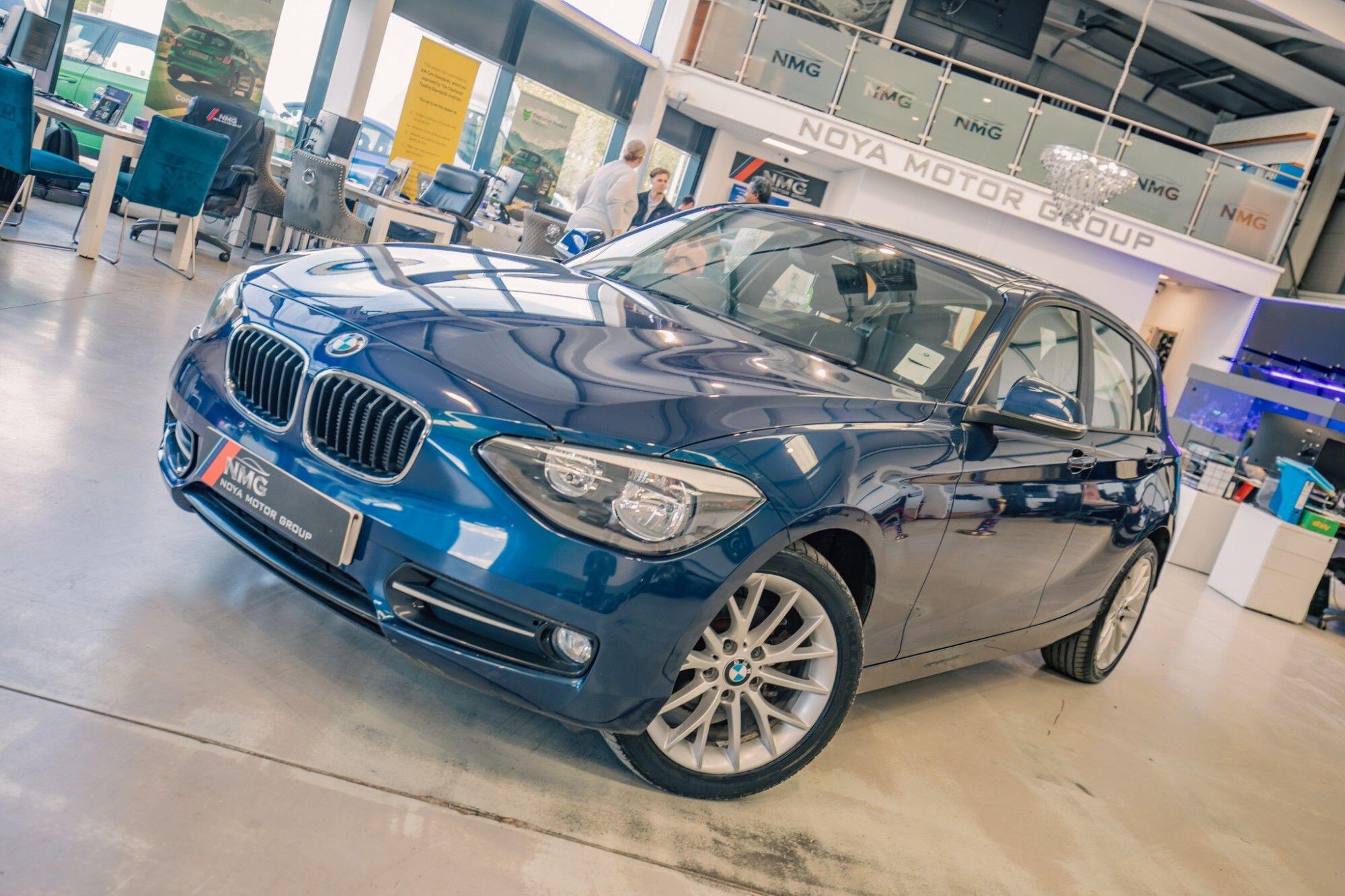 BMW 1 Series view 5