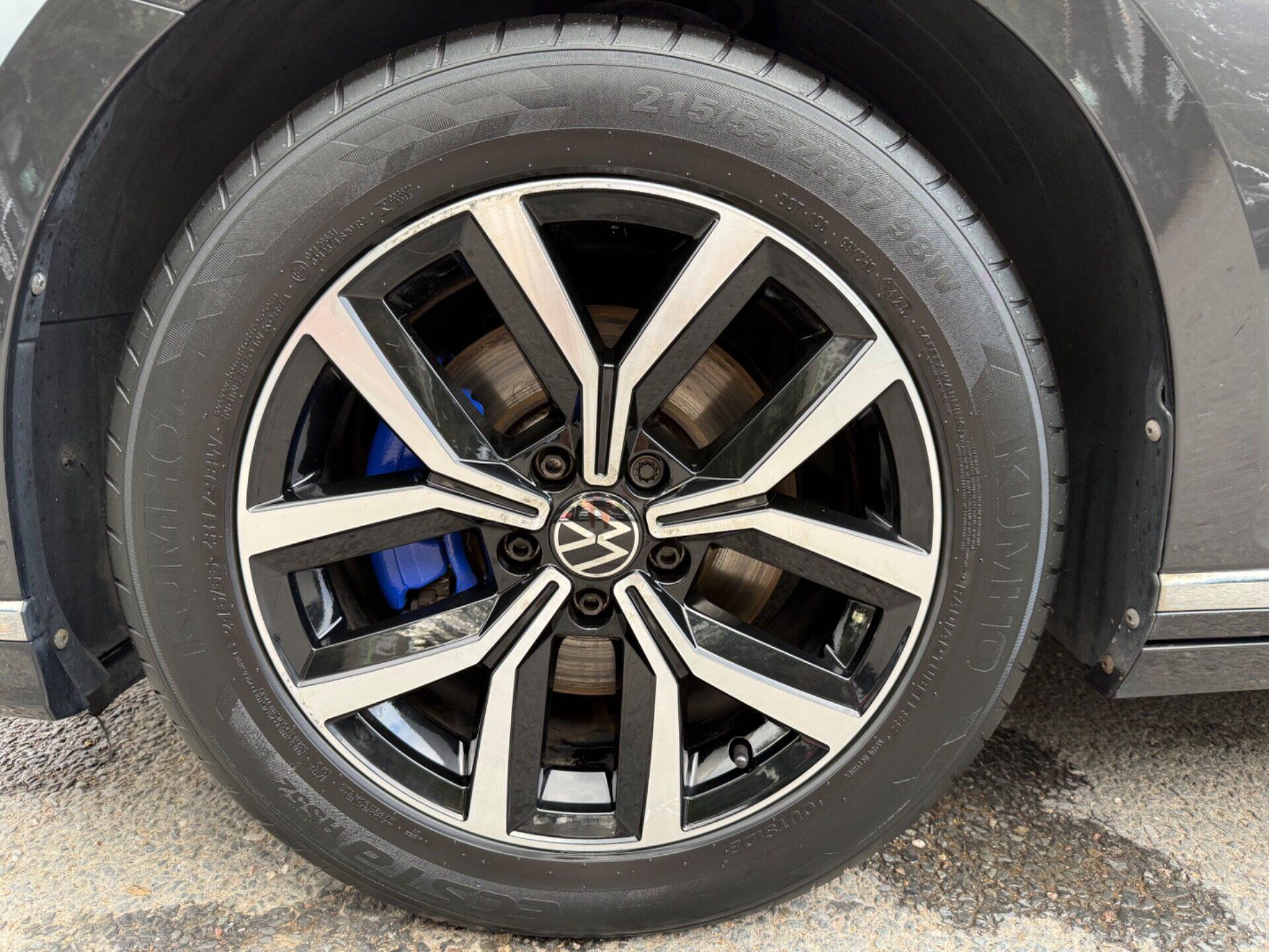 Volkswagen Passat view 59