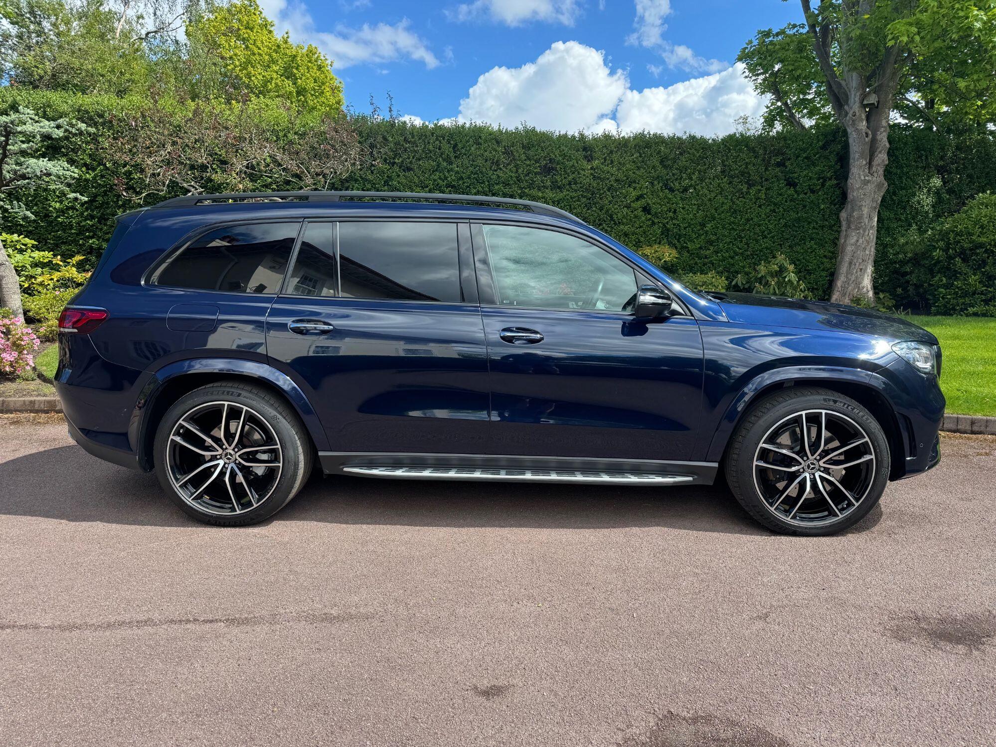 Mercedes-Benz GLS view 7
