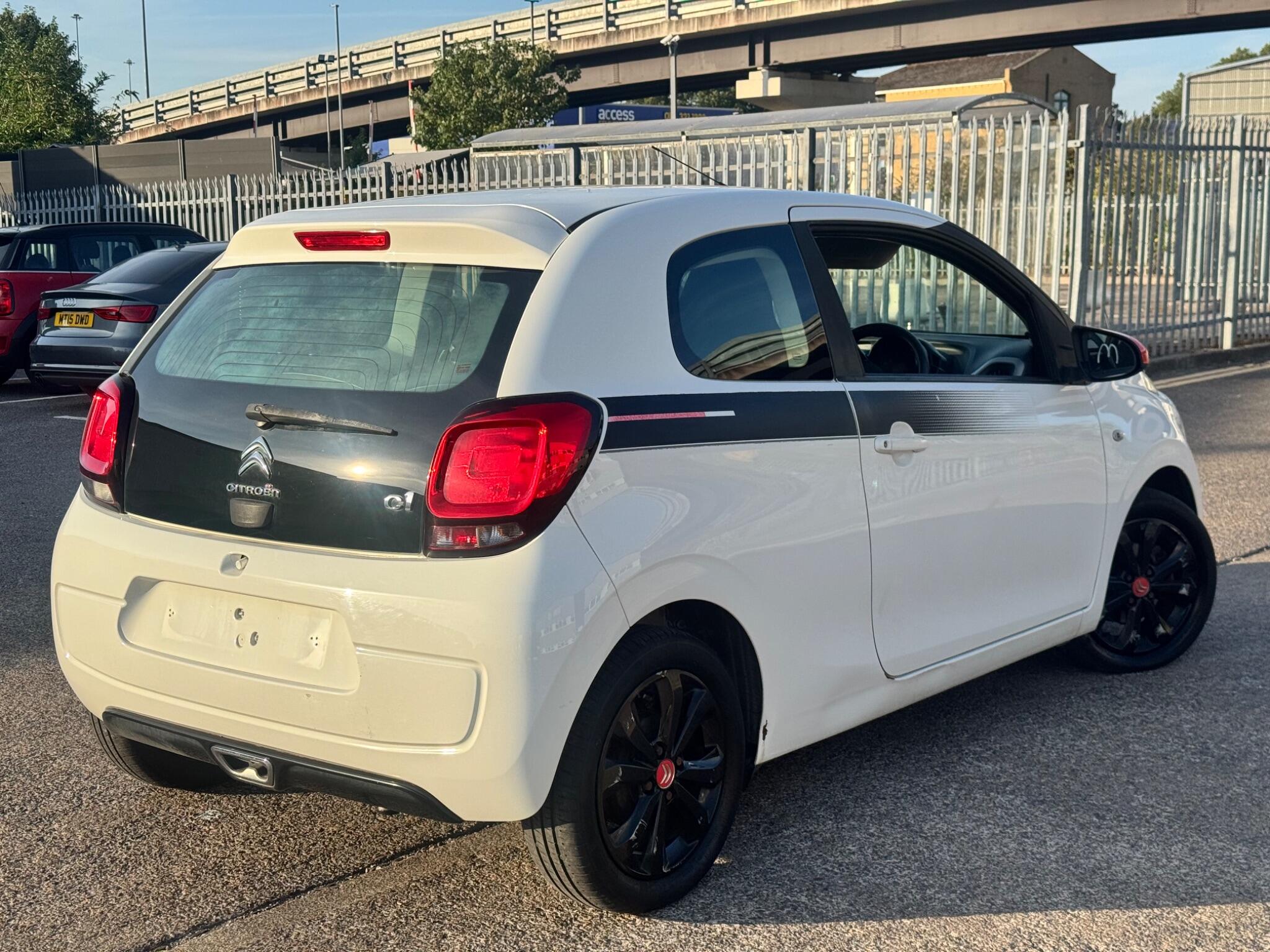 Citroen C1 view 17