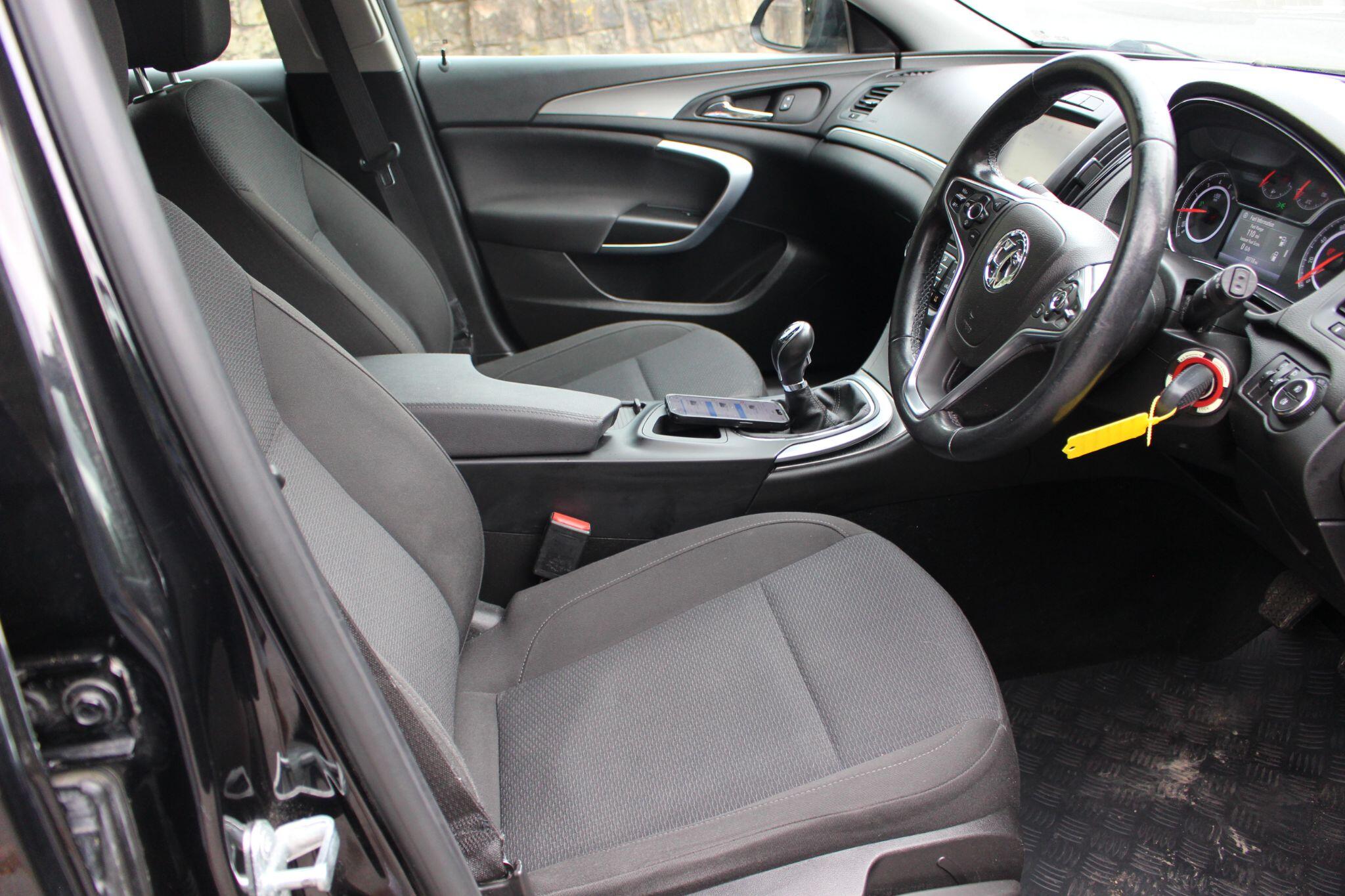 Vauxhall Insignia view 30