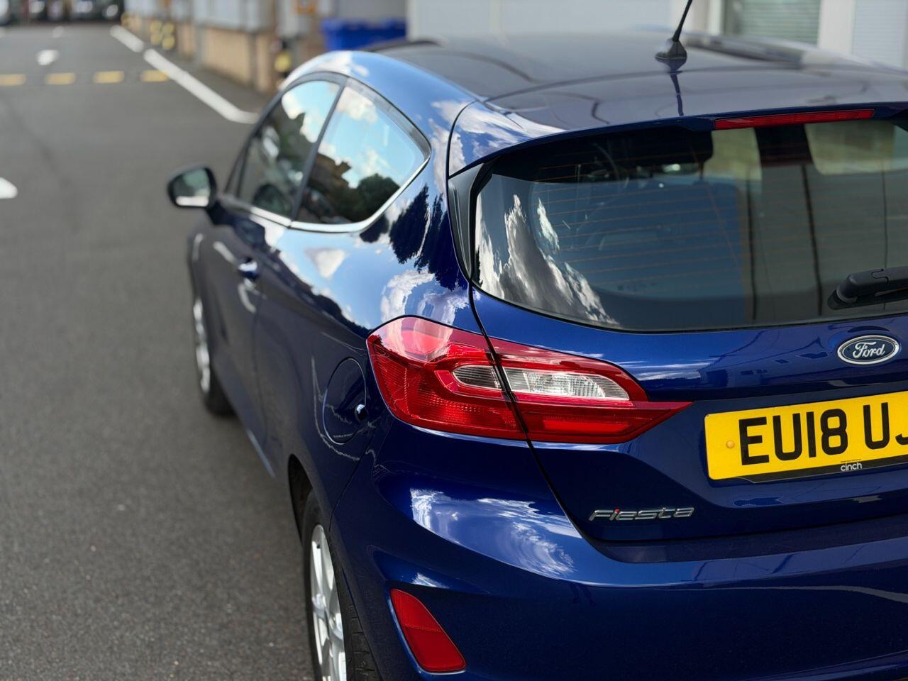 Ford Fiesta view 20