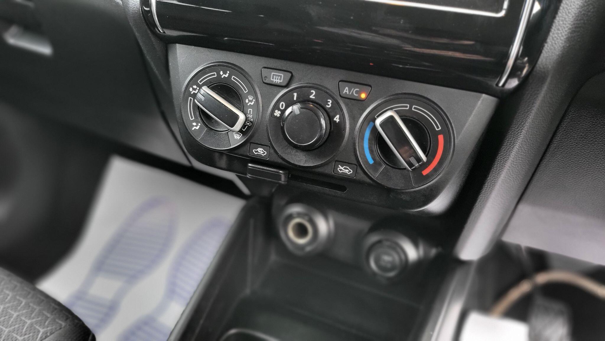 Suzuki Swift view 12