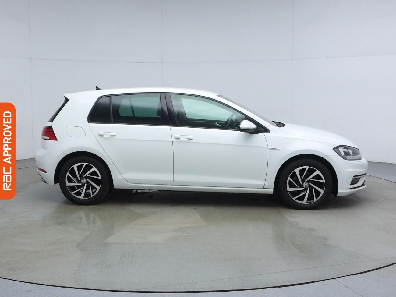 Volkswagen Golf view 6