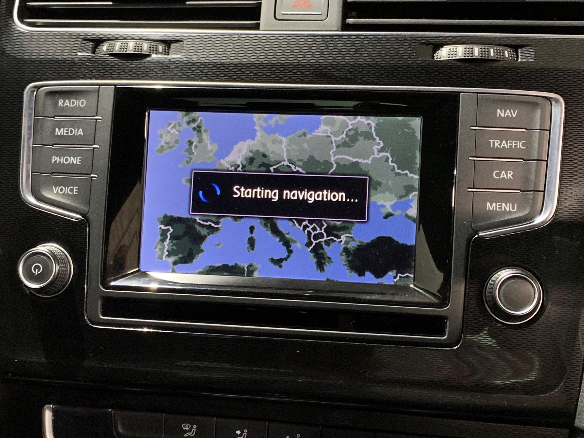 Volkswagen Golf view 28