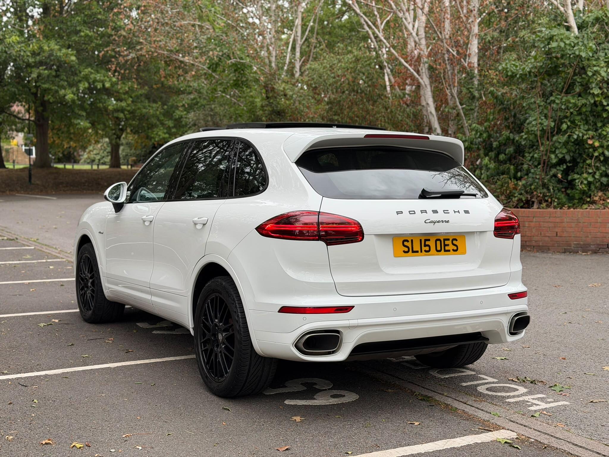 Porsche Cayenne view 5
