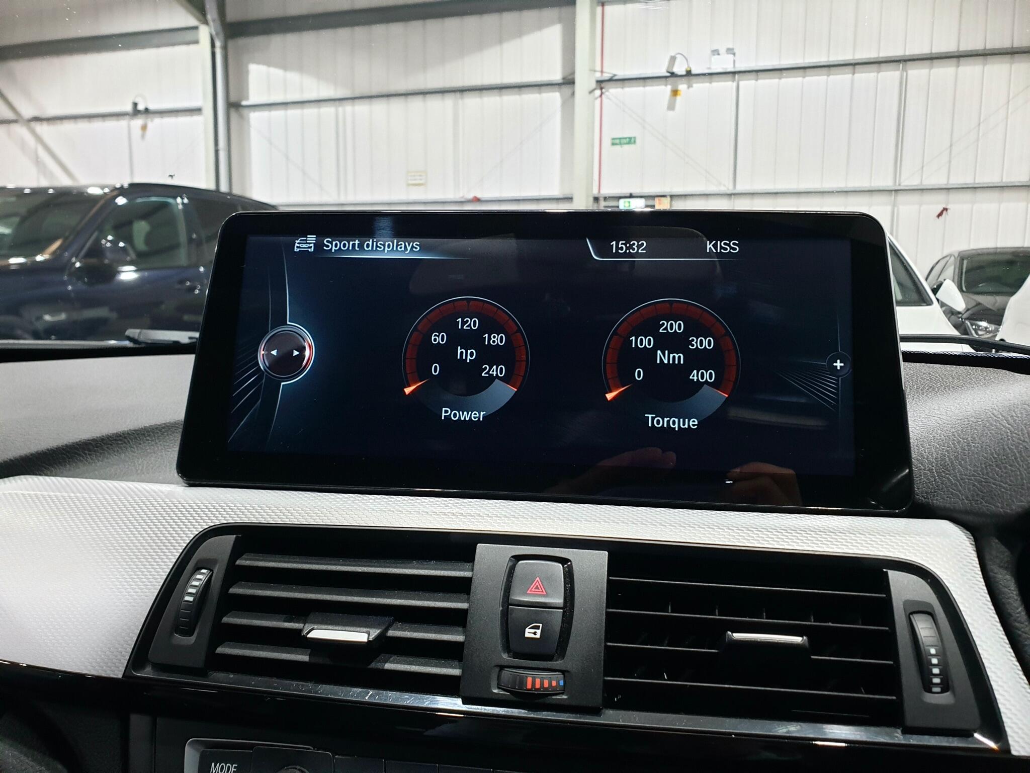 BMW 3 Series view 64