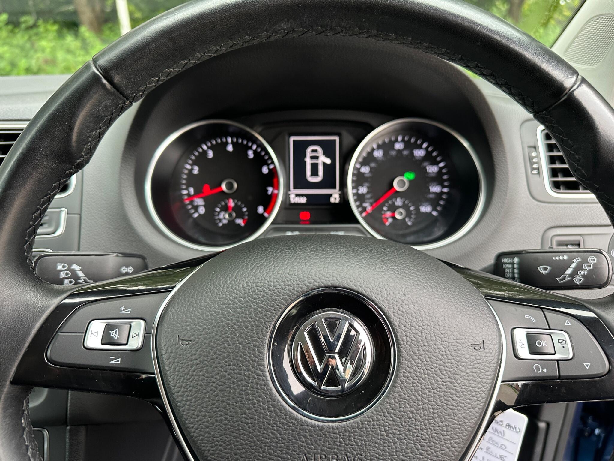 Volkswagen Polo view 29