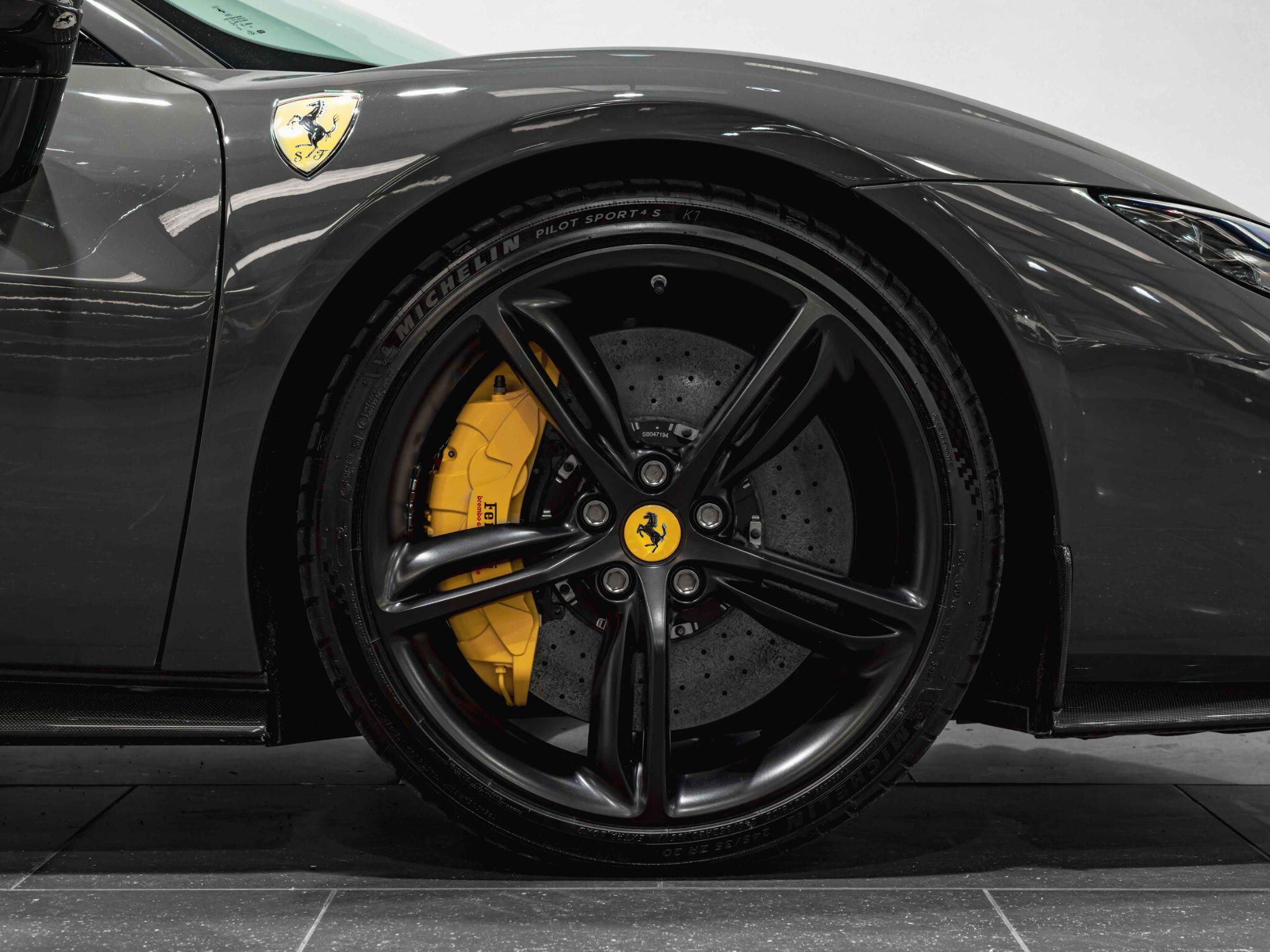 Ferrari 296 GTS view 8