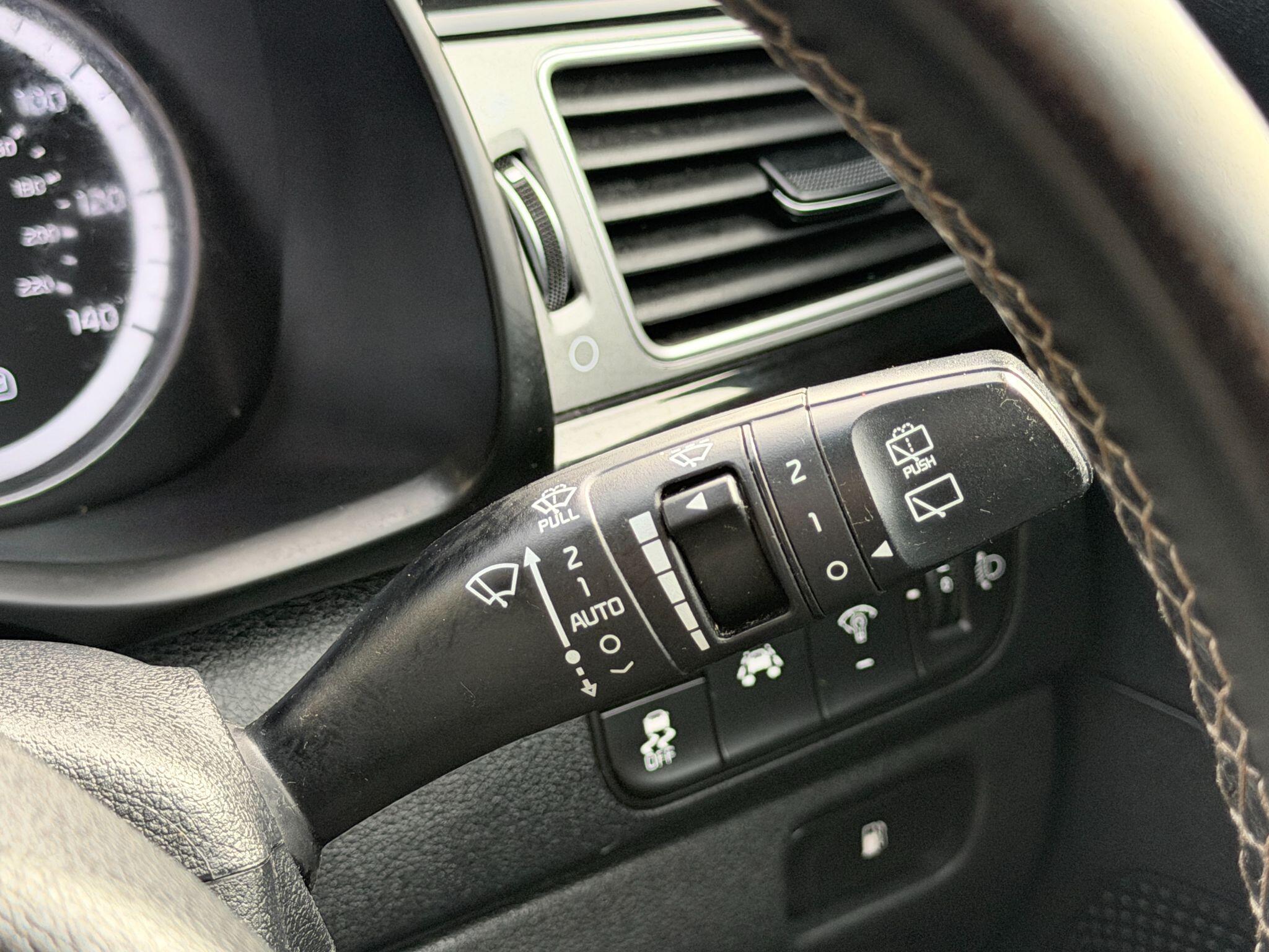 Kia Niro view 29