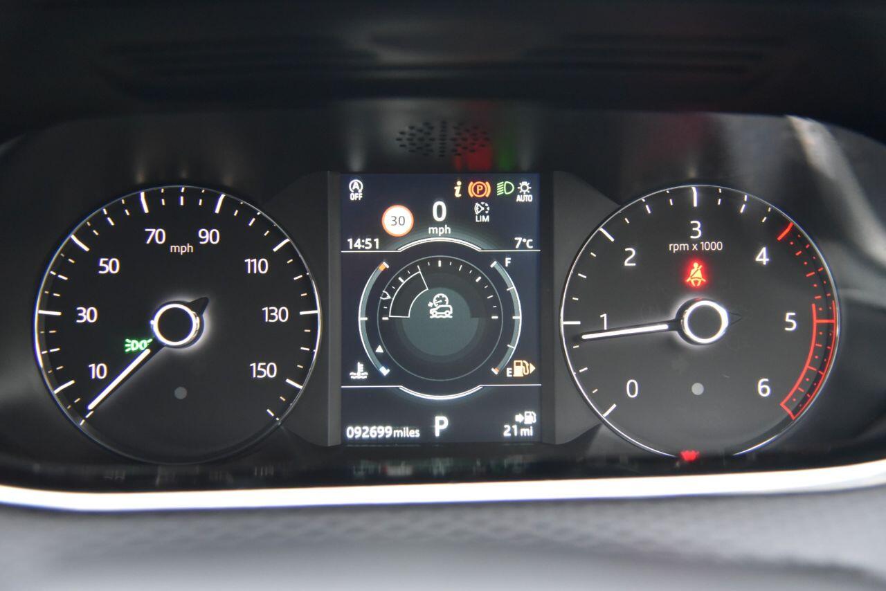 Land Rover Range Rover Evoque view 36