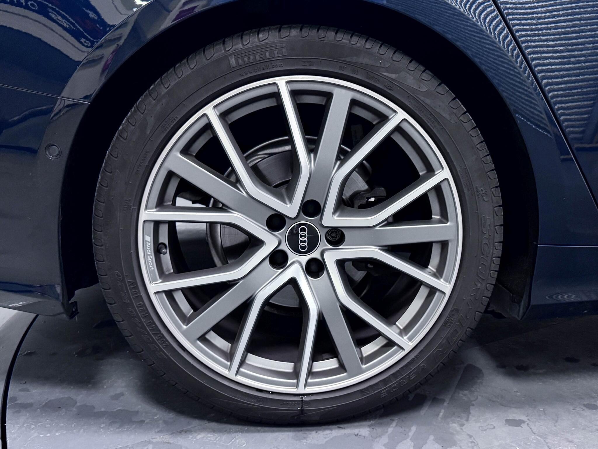 Audi A6 view 54
