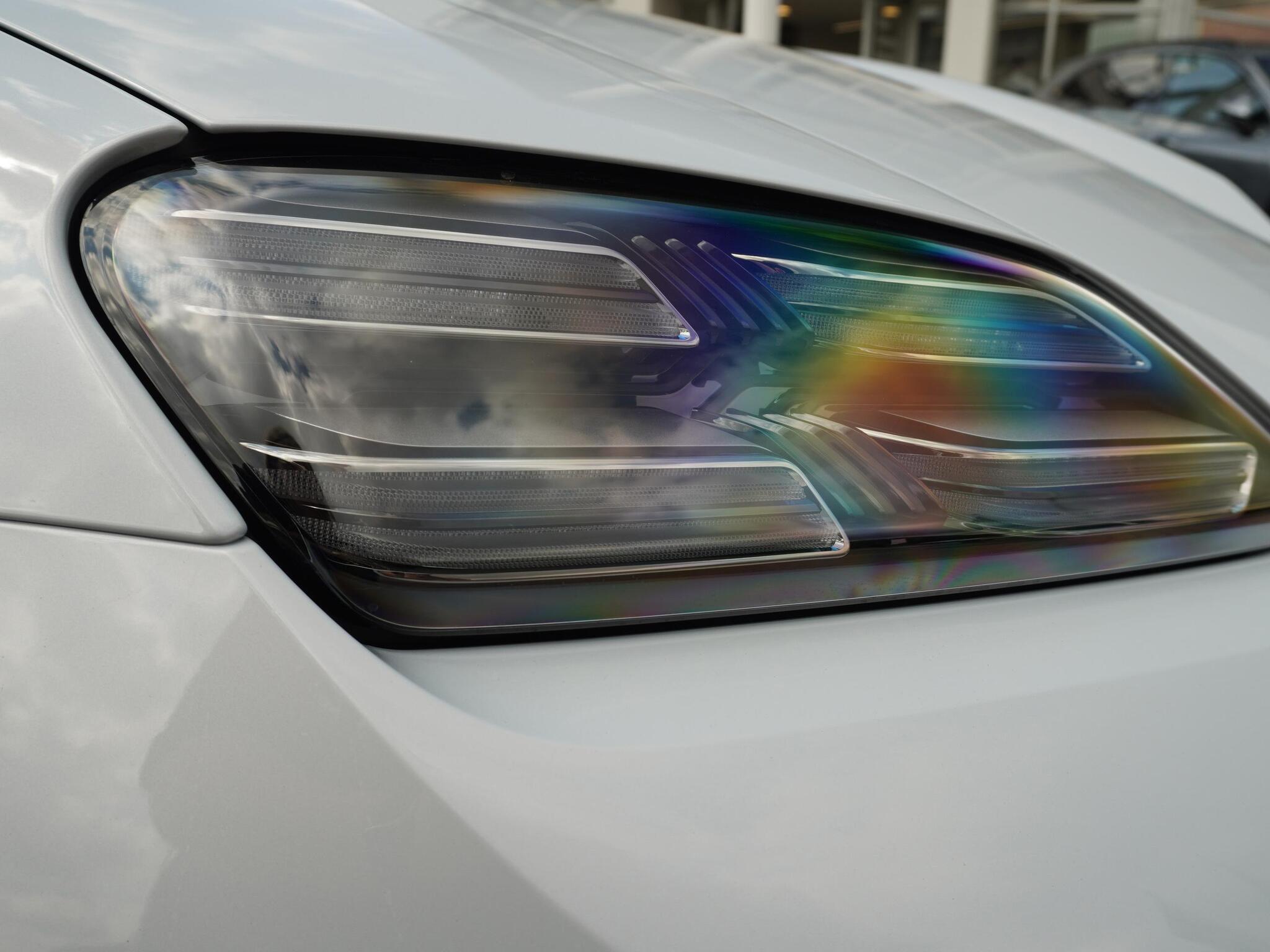 Porsche Macan view 48
