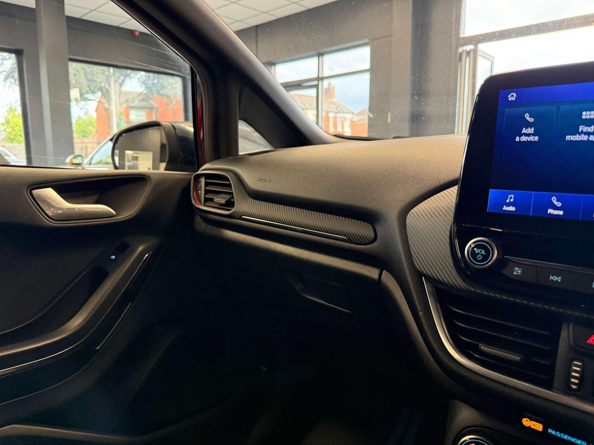 Ford Fiesta view 33
