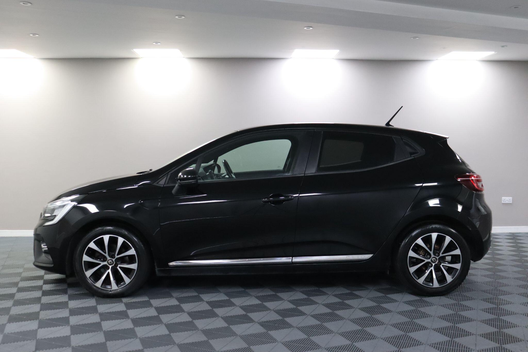 Renault Clio view 26