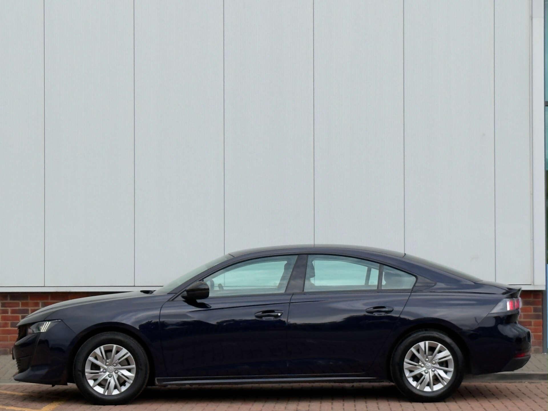 Peugeot 508 view 8