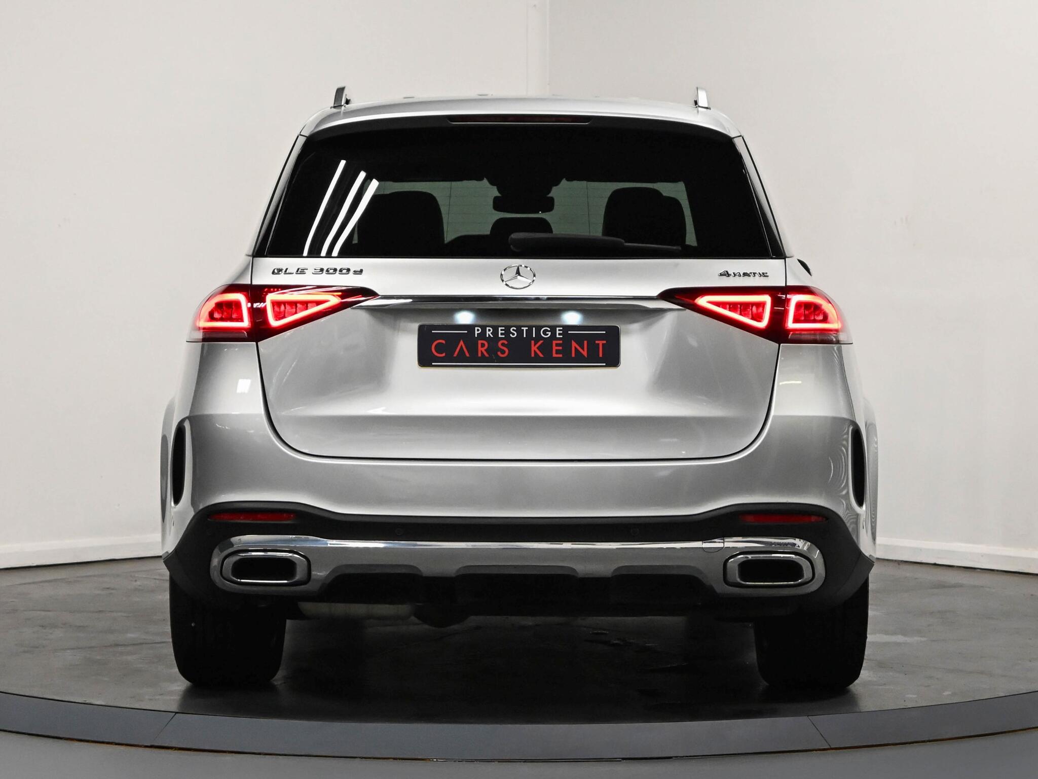 Mercedes-Benz Gle view 23