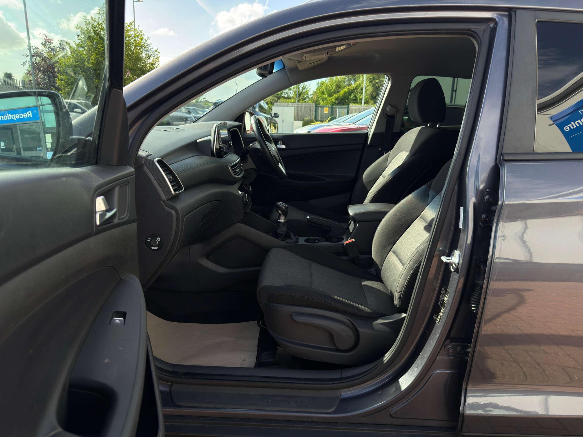 Hyundai Tucson view 44