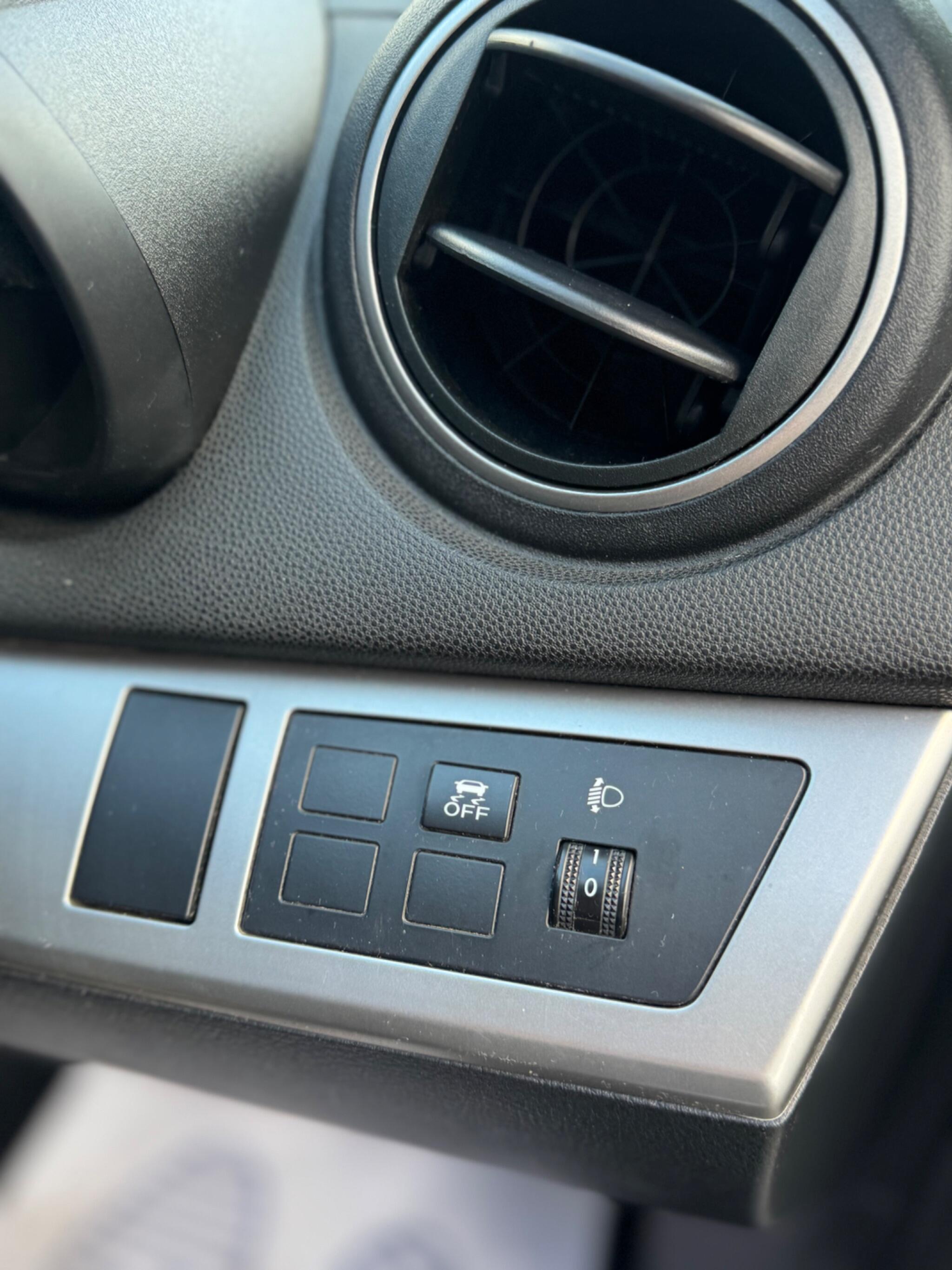 2013 Mazda Mazda3 1.6 Tamura Euro 5 5dr image 46