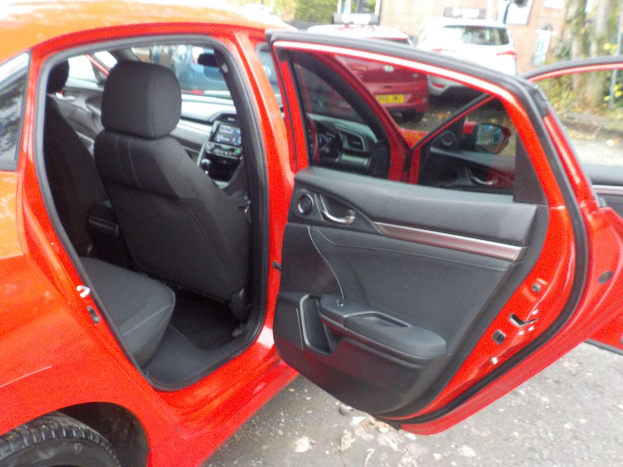 Honda Civic 1.6 i-DTEC SR Euro 6 (s/s) 5dr