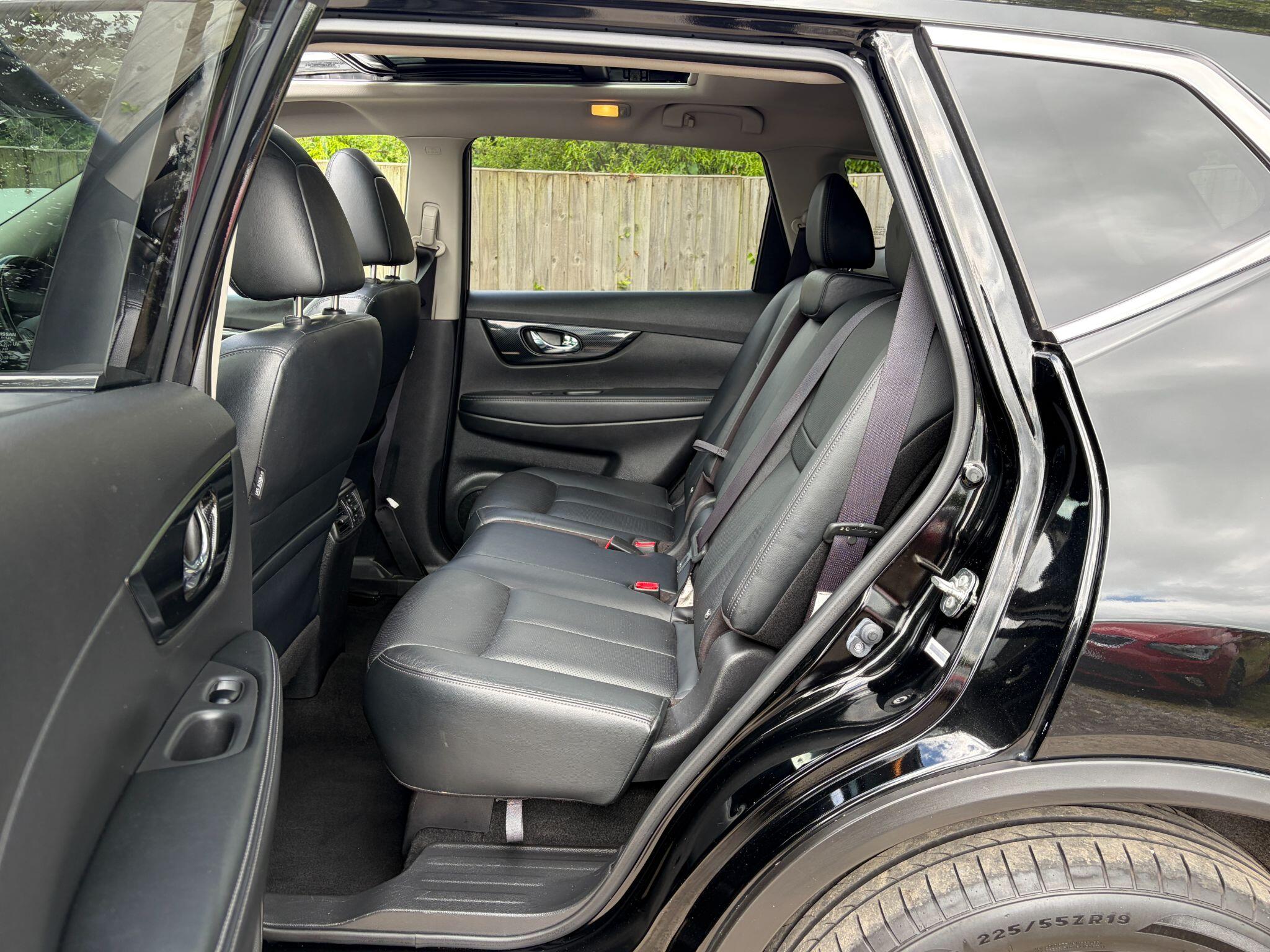 Nissan X-Trail view 15