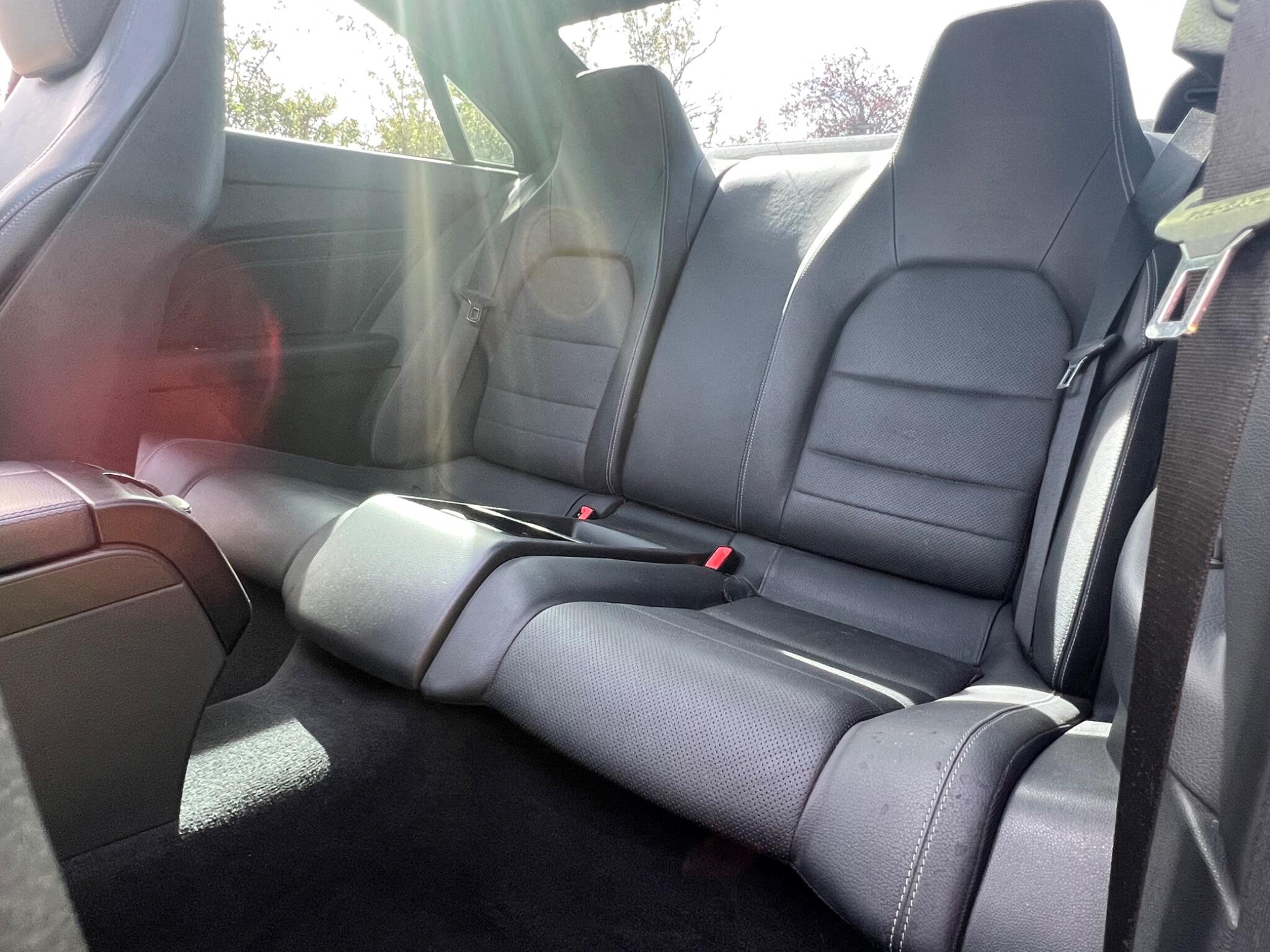 Mercedes-Benz E-Class view 30