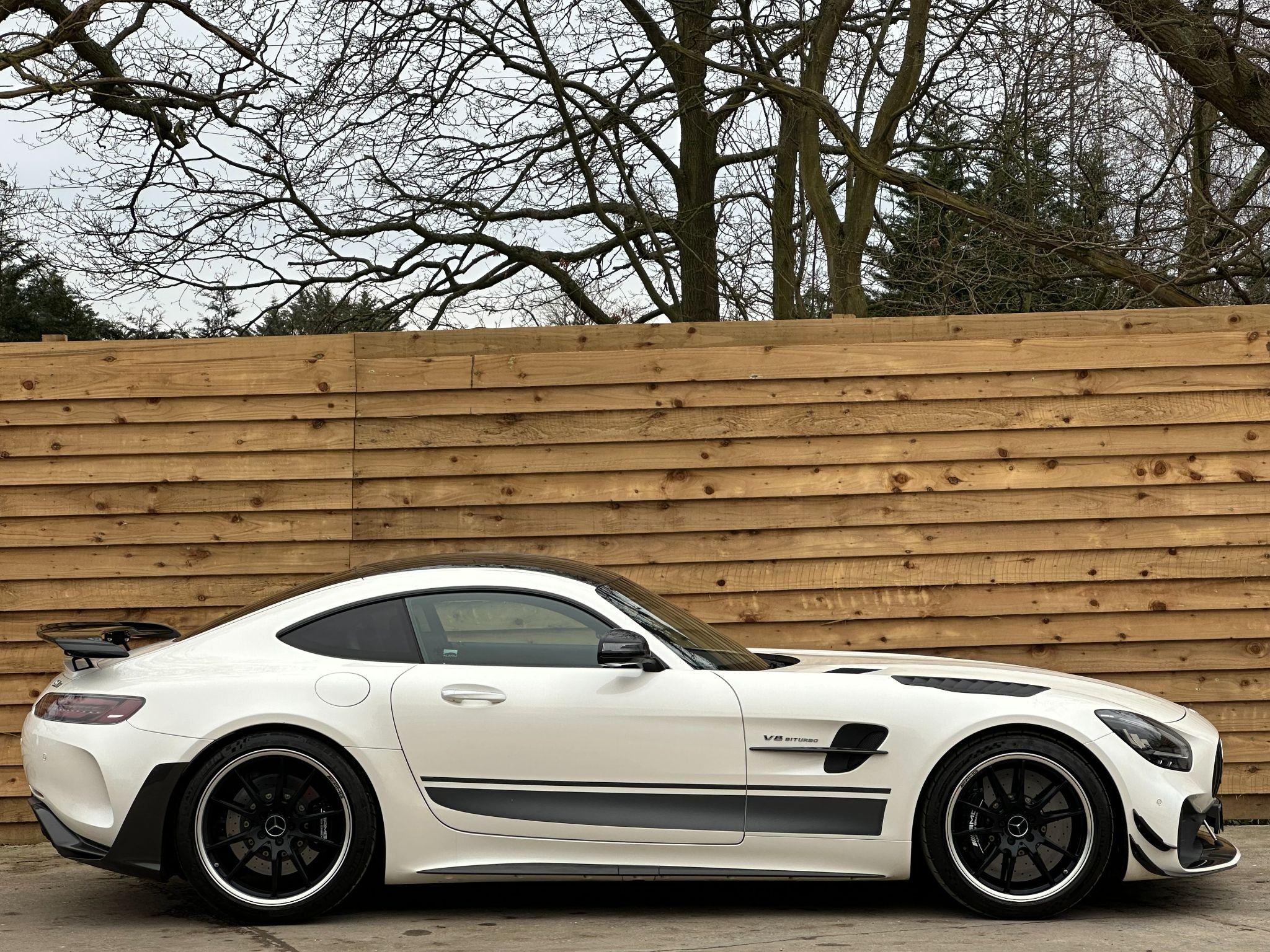 2020 Mercedes-Benz AMG GT 4.0 V8 BiTurbo R PRO SpdS DCT Euro 6 (s/s) 2dr • 8,100 miles image 8