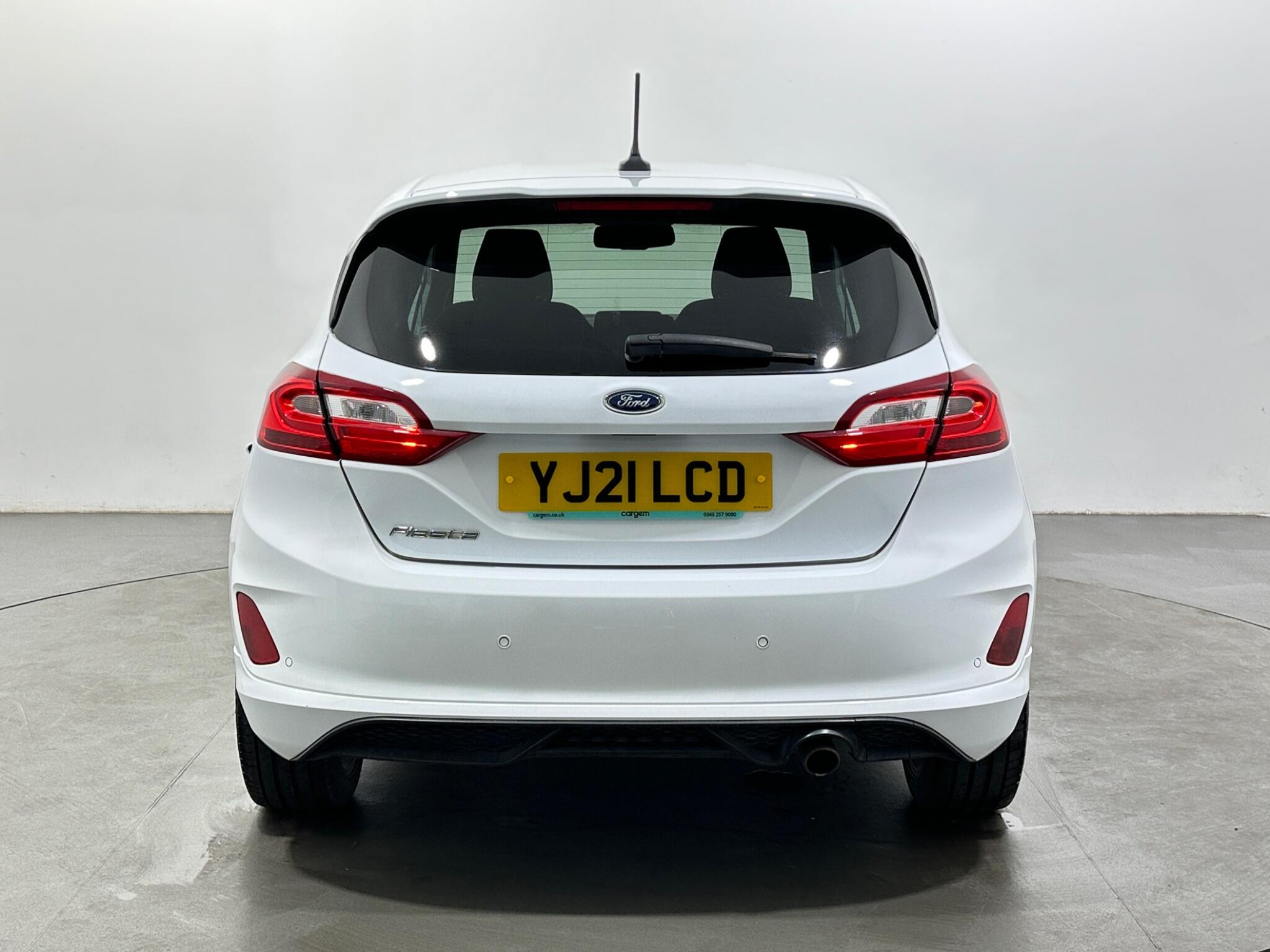 Ford Fiesta view 7