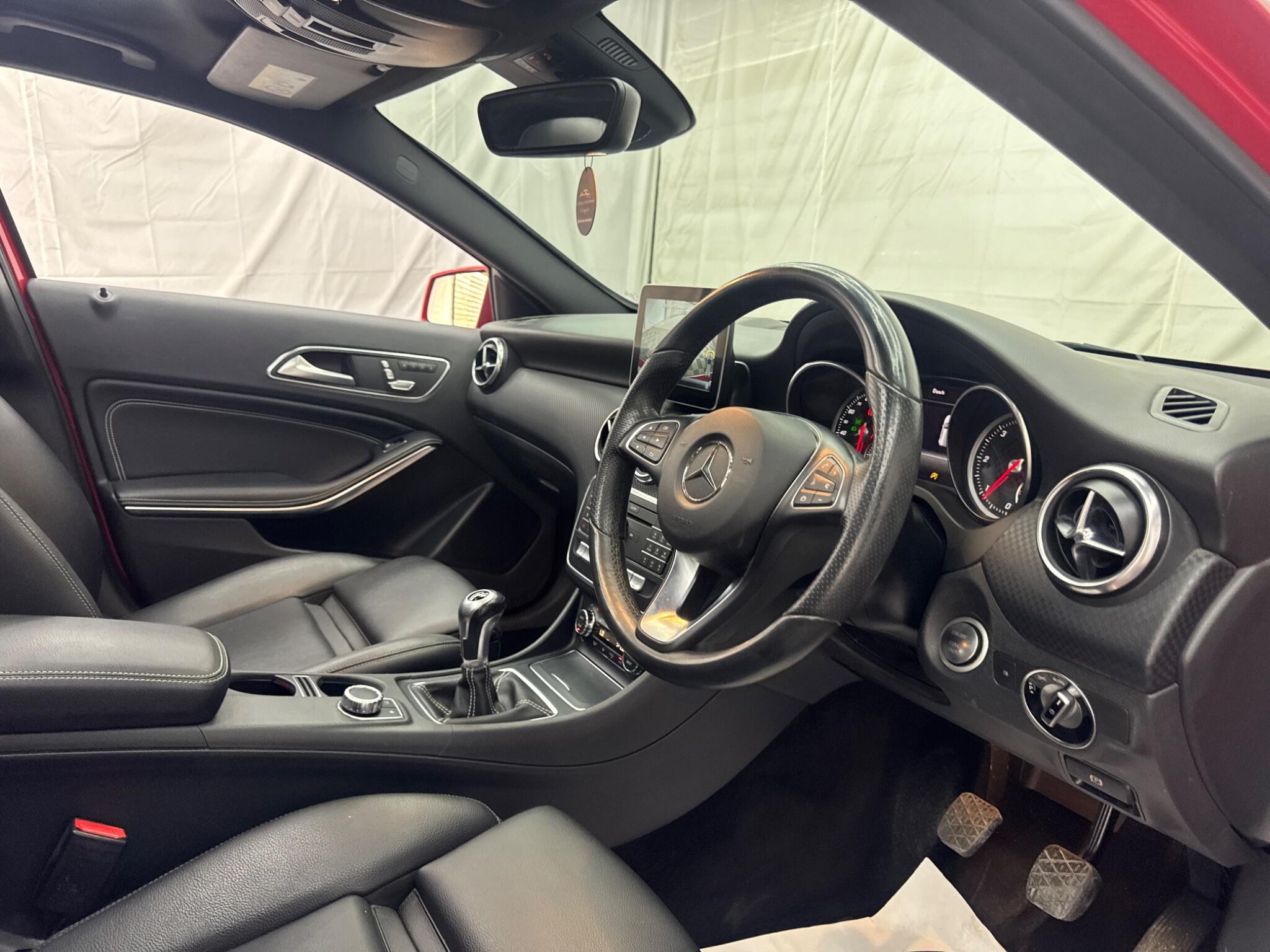 Mercedes-Benz A Class view 18