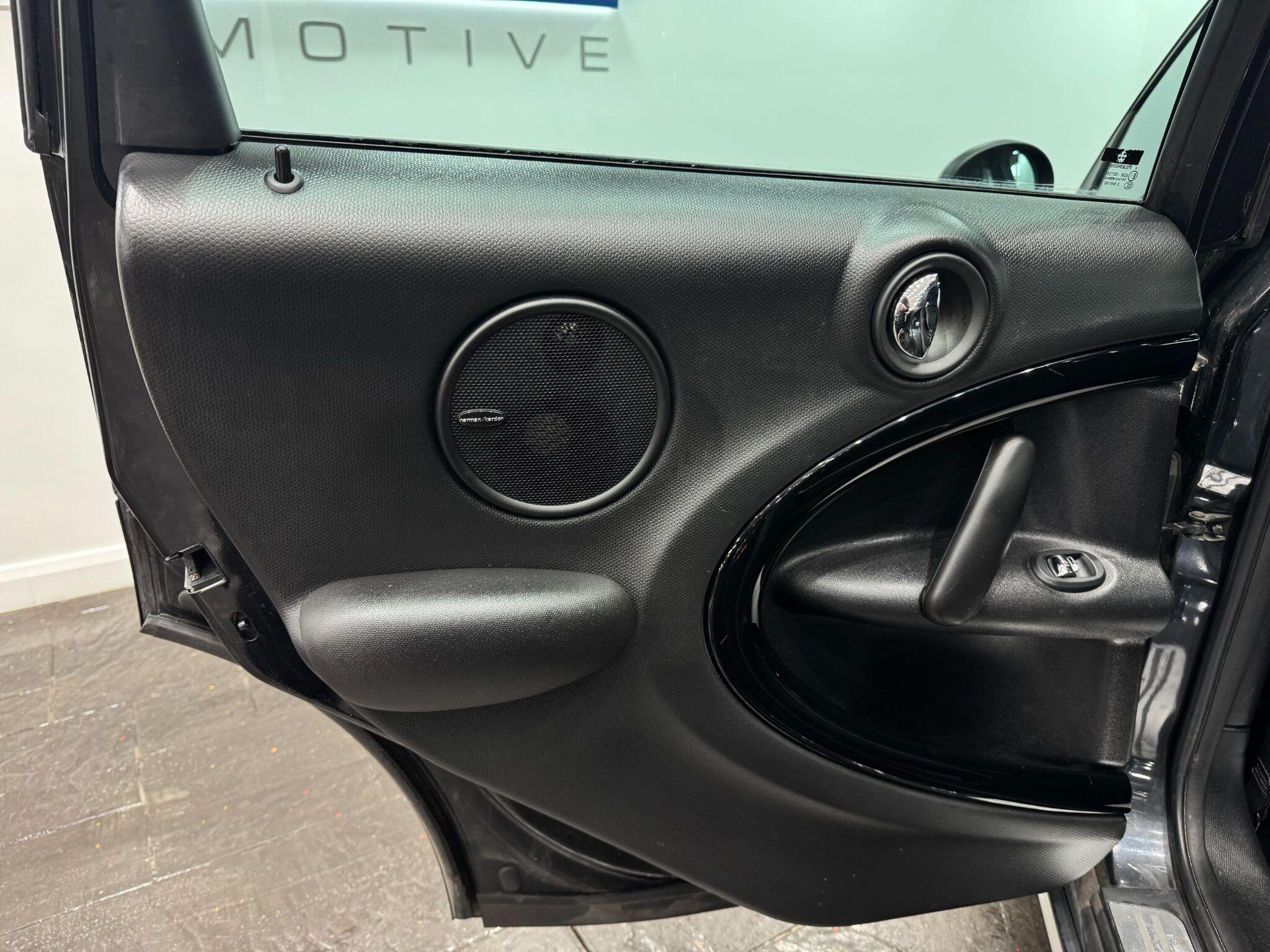 MINI Countryman view 51