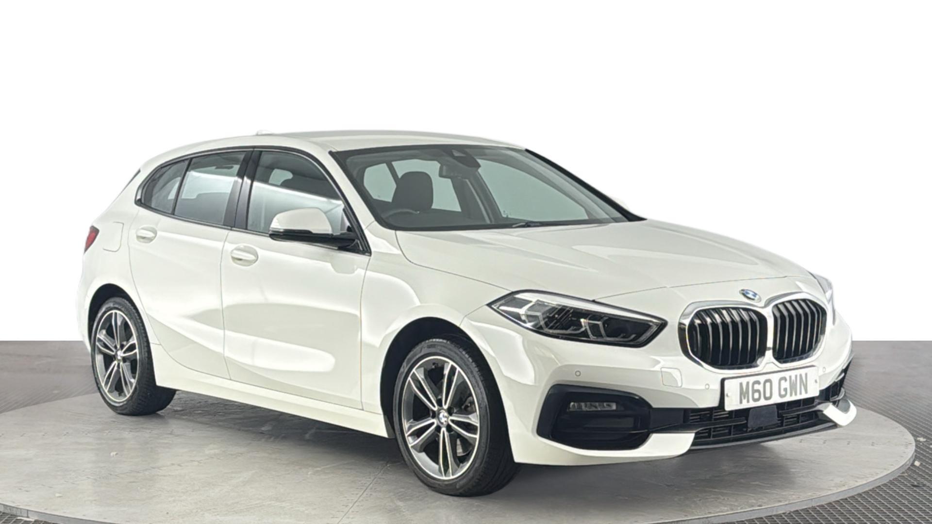 BMW 1 Series view 2