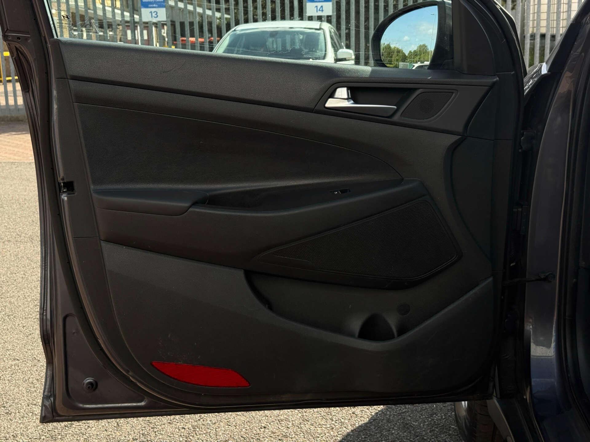 Hyundai Tucson view 41